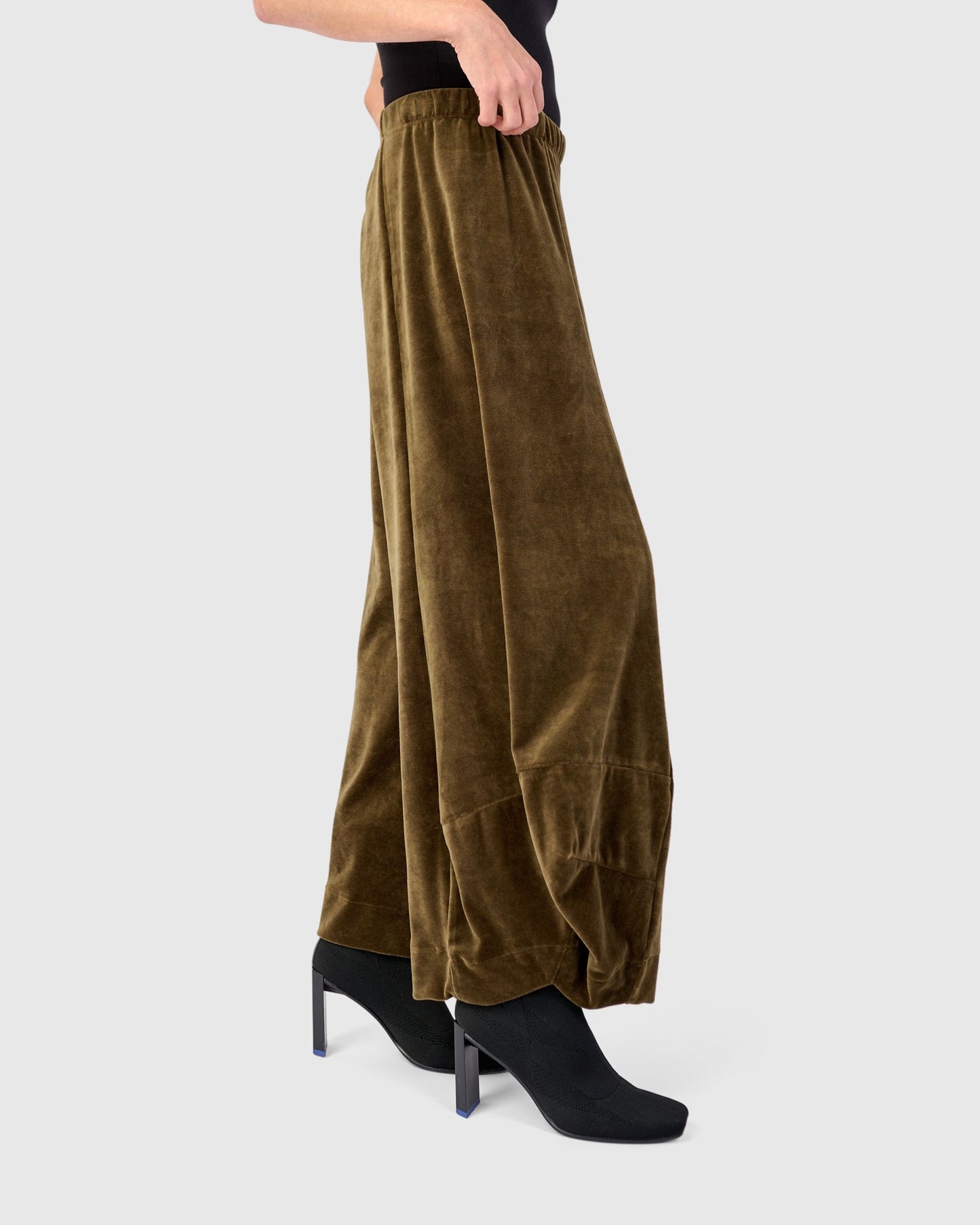 מכנסי פונטו קטיפה חאקי