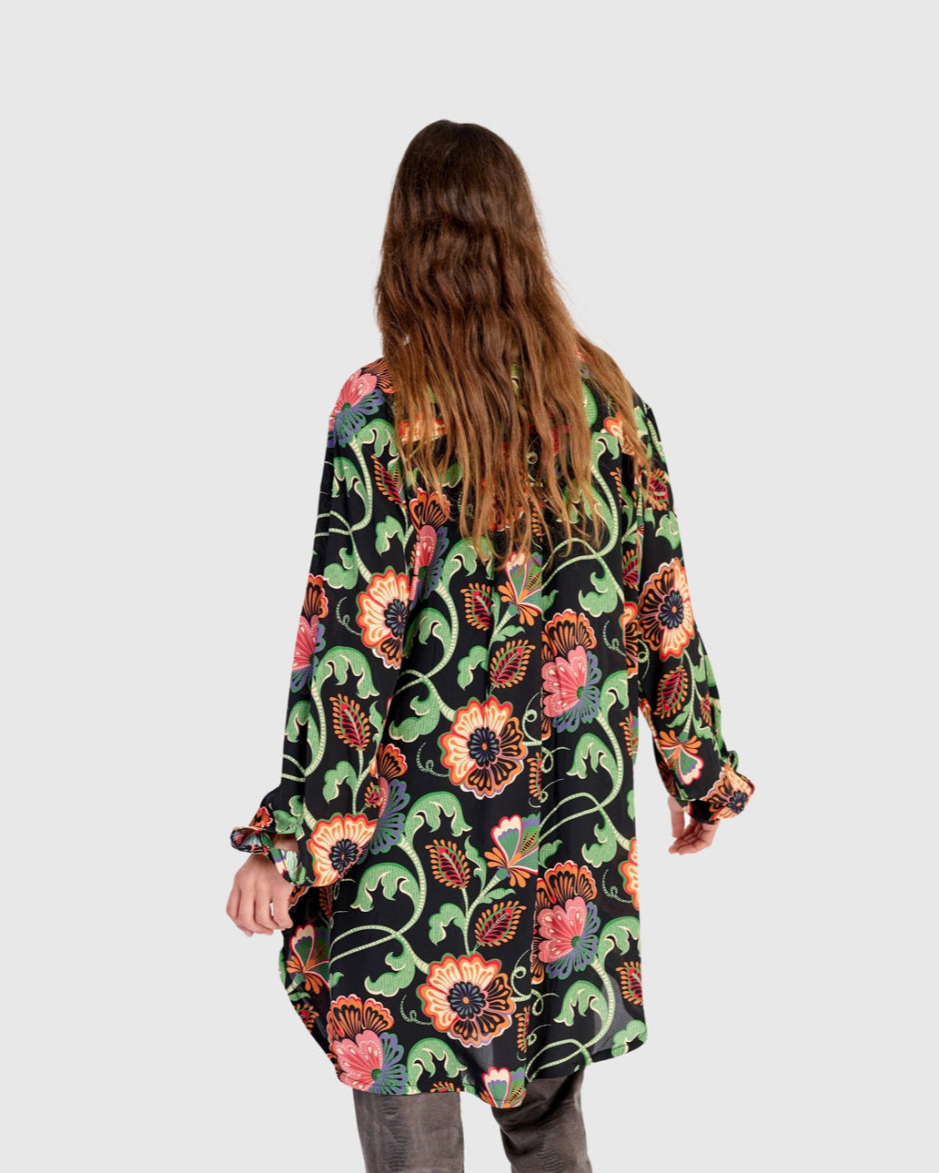 טוניקה לילוש מכופתרת מודפסת