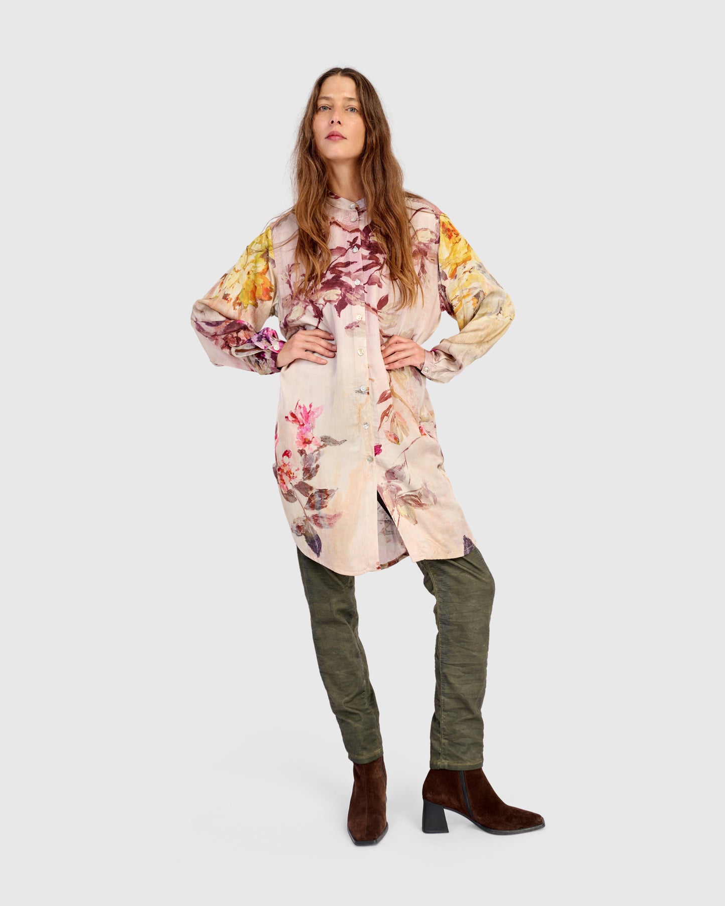 טוניקה לילוש מכופתרת פרח