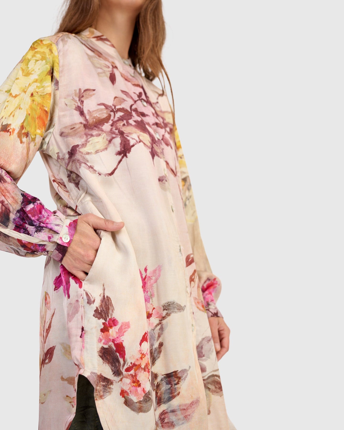 טוניקה לילוש מכופתרת פרח