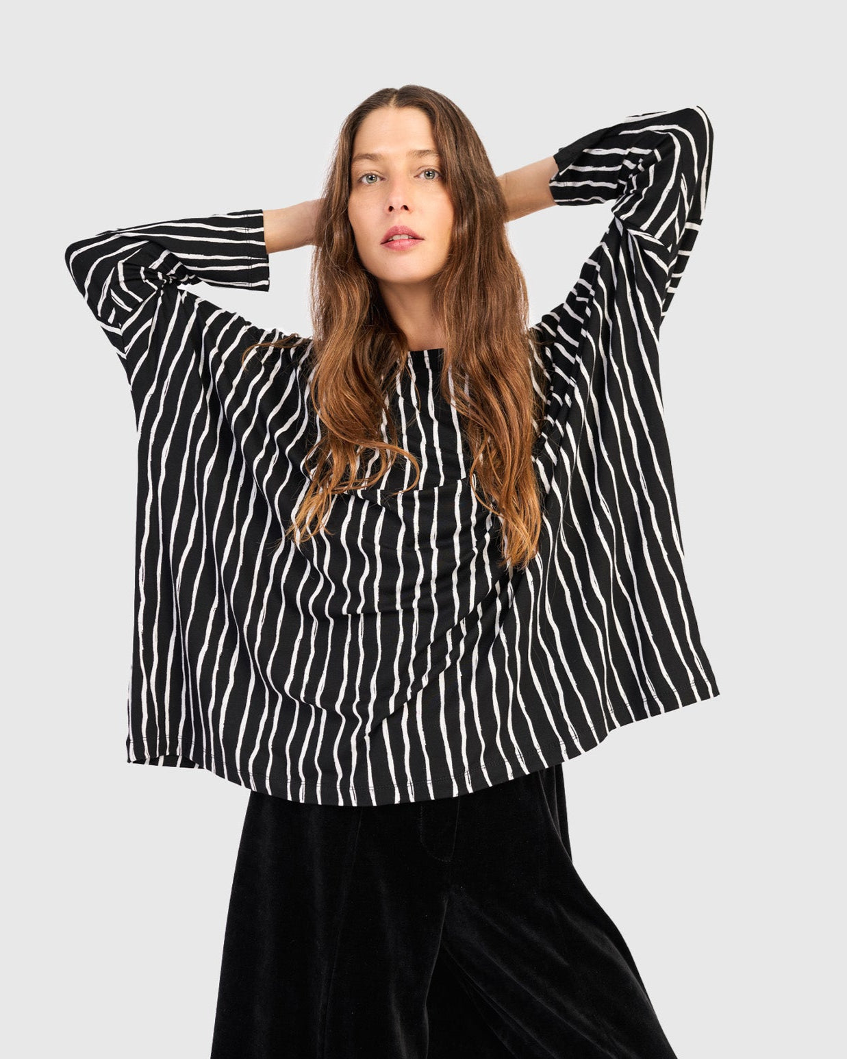 טוניקה רינה פס רחב