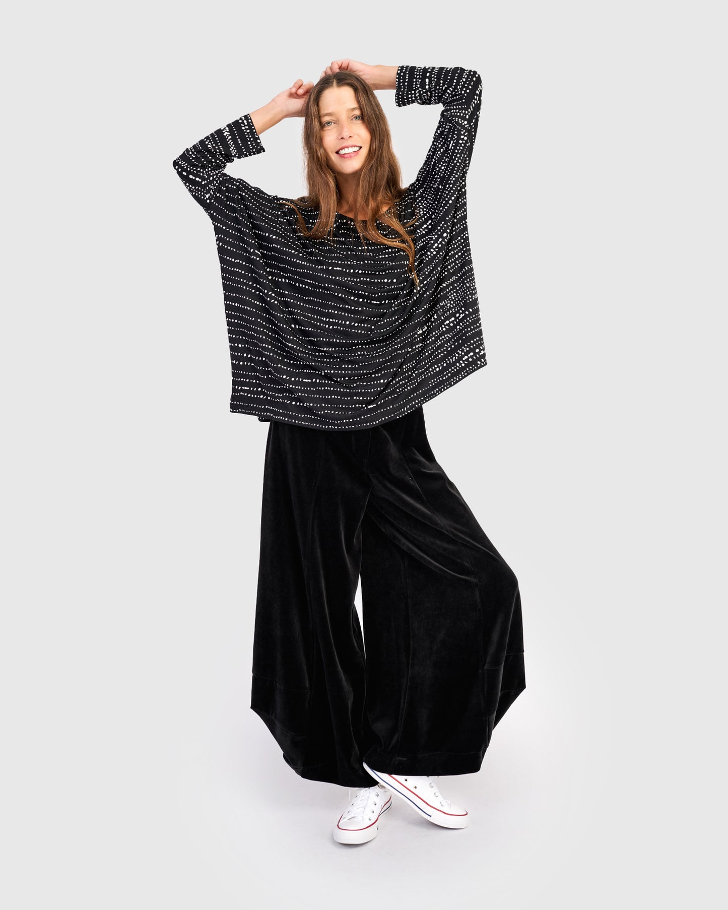 טוניקה רינה נקודות