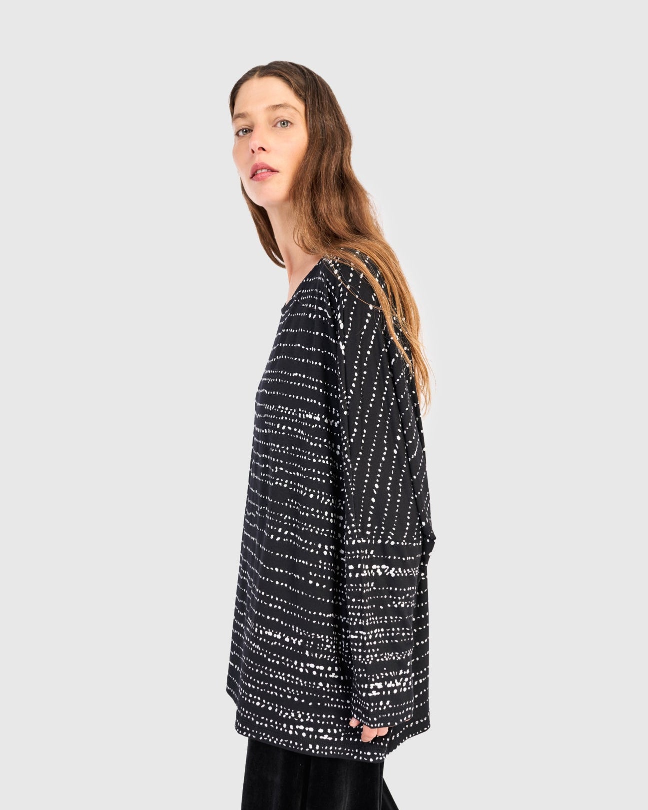 טוניקה רינה נקודות