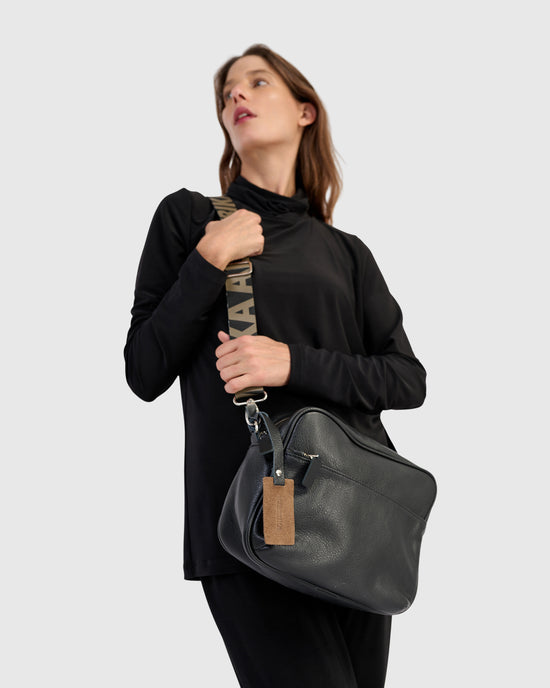 תיק משופר שחור