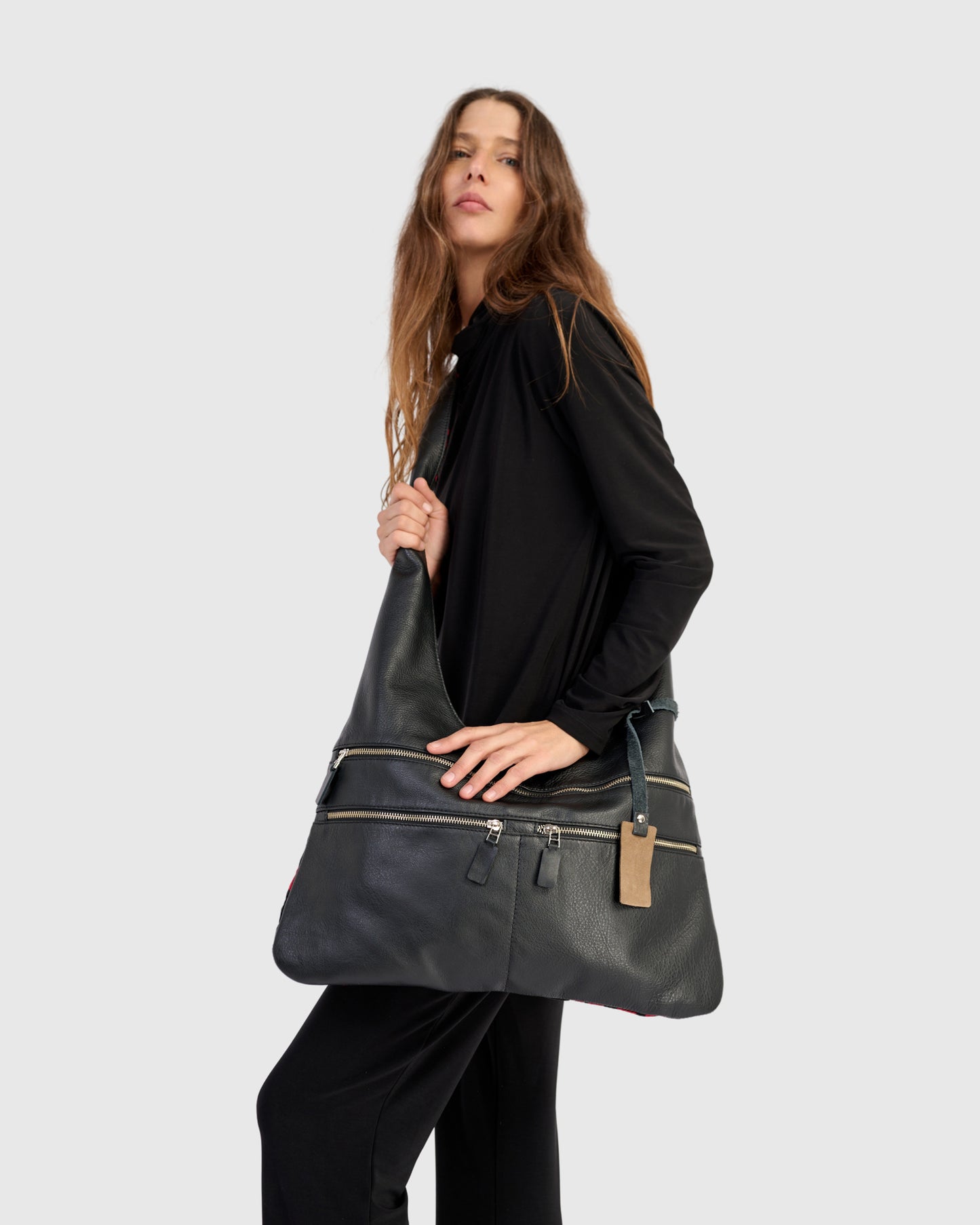 תיק חופשי שחור