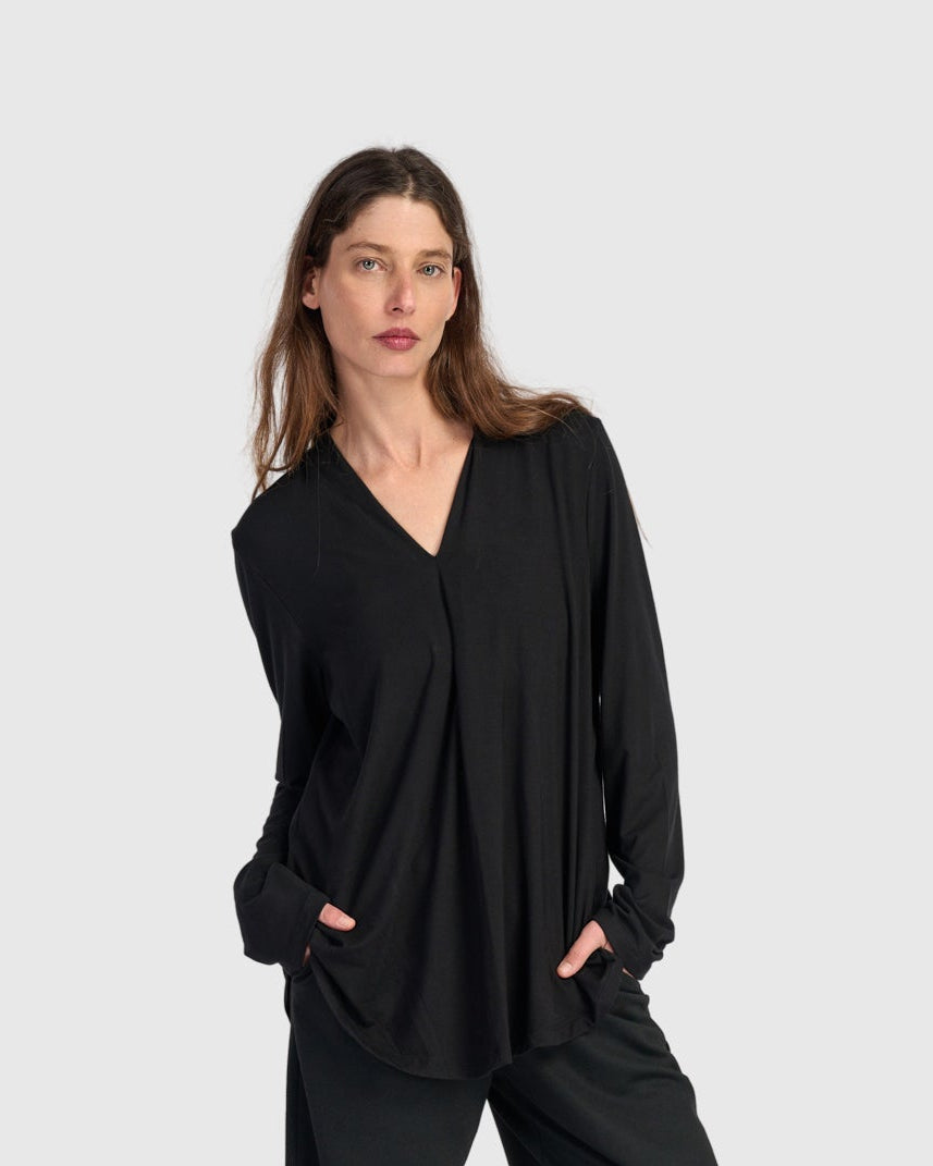 טוניקה דובדבנית חורפית שחורה