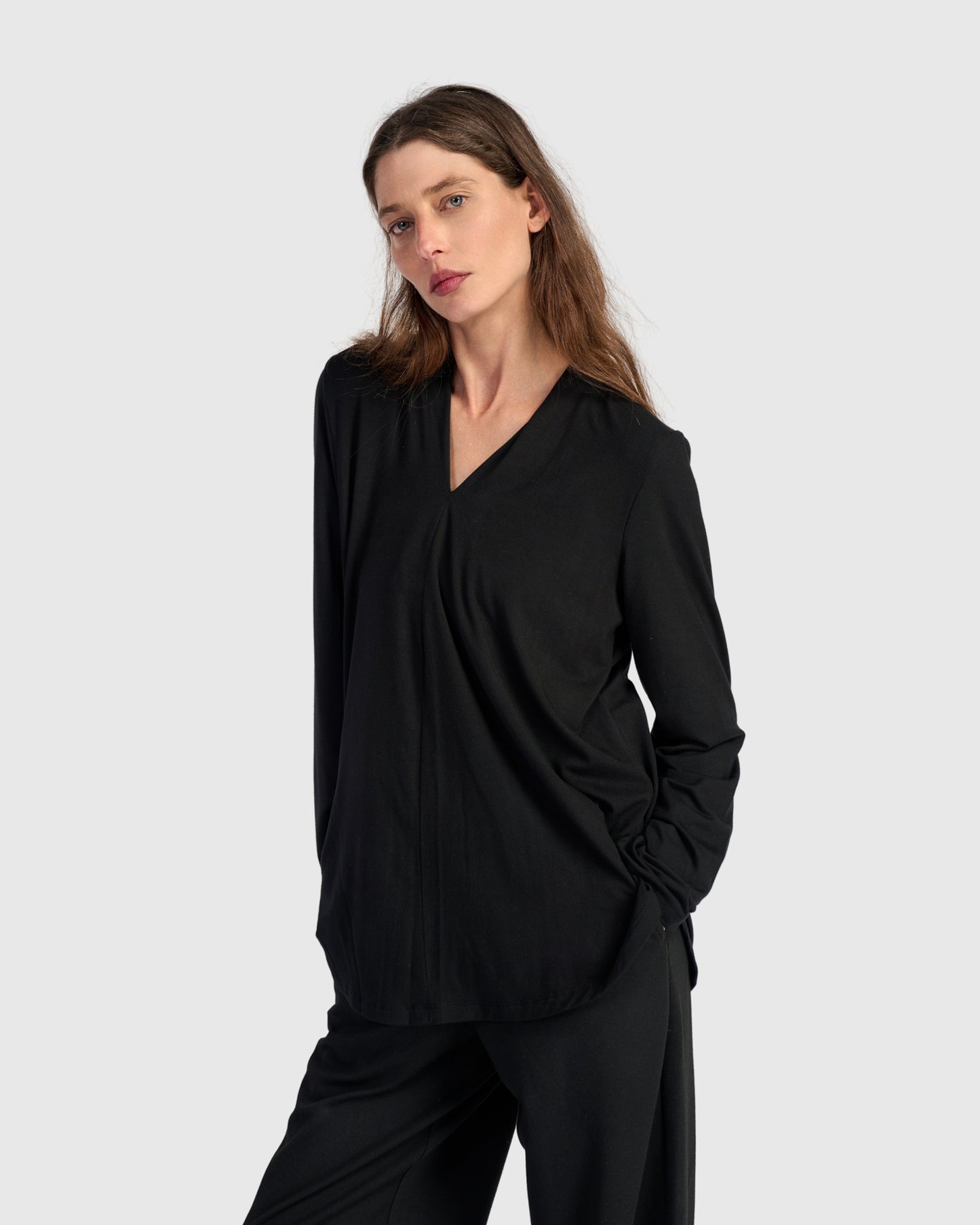 טוניקה דובדבנית חורפית שחורה