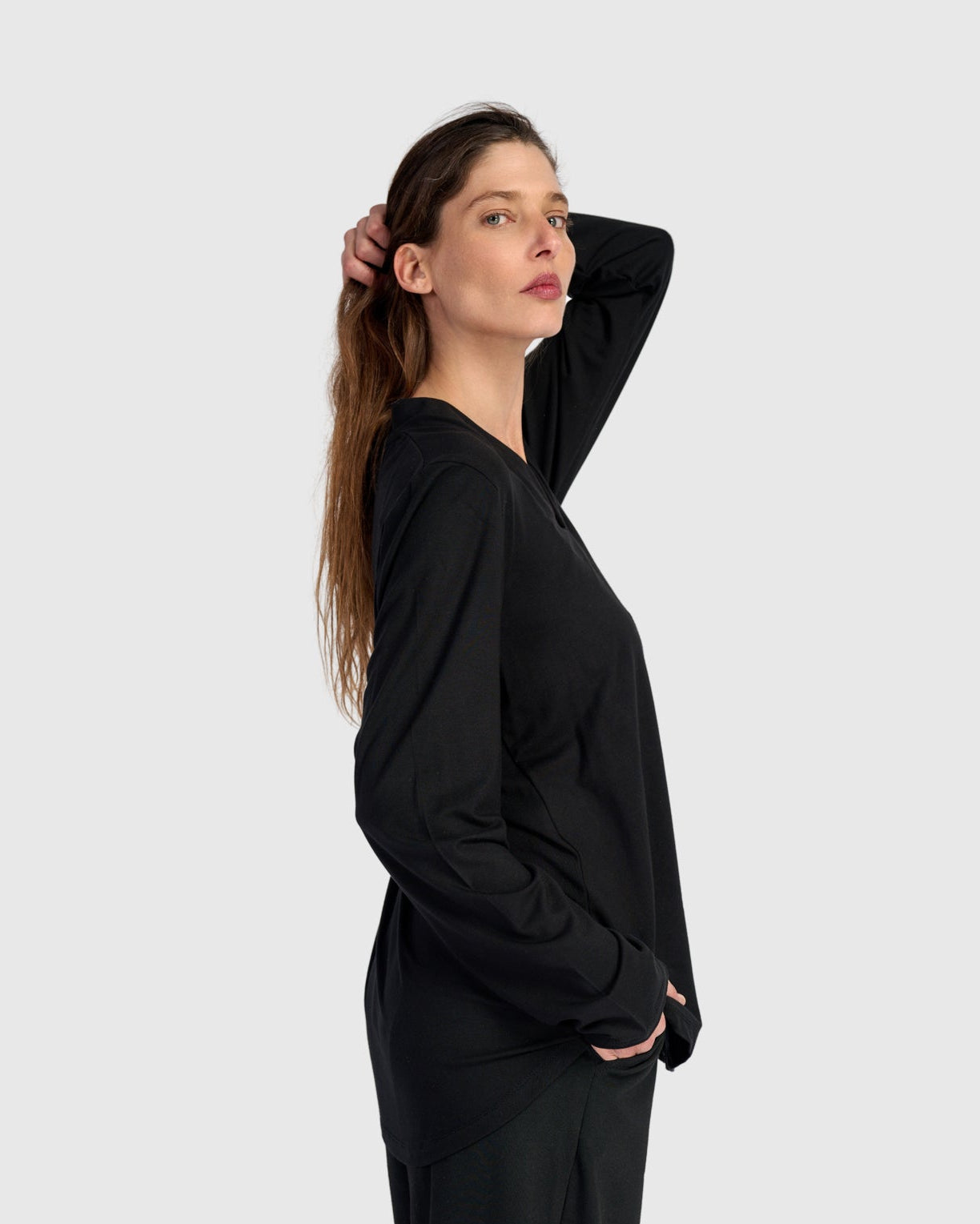 טוניקה דובדבנית חורפית שחורה