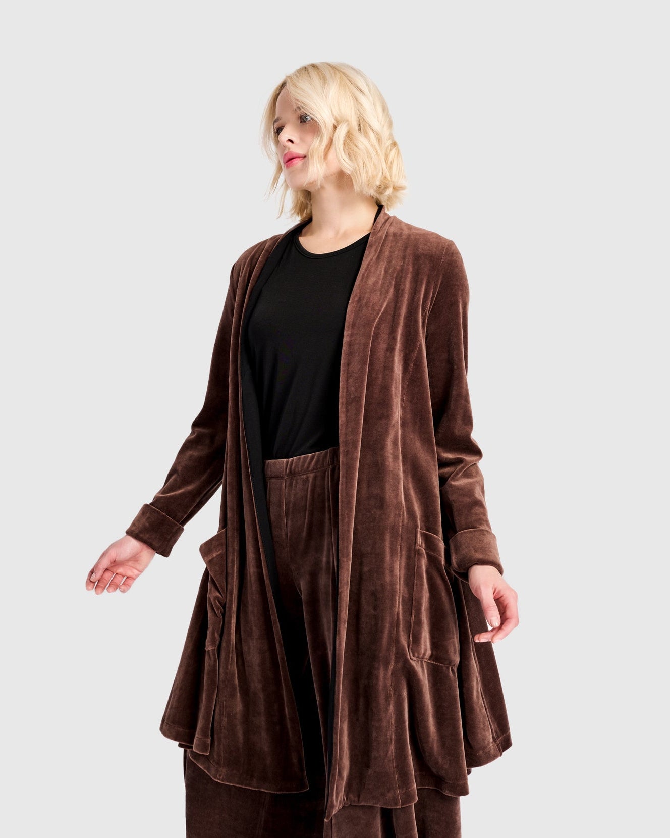 ז'קט מסתובב קטיפה חום