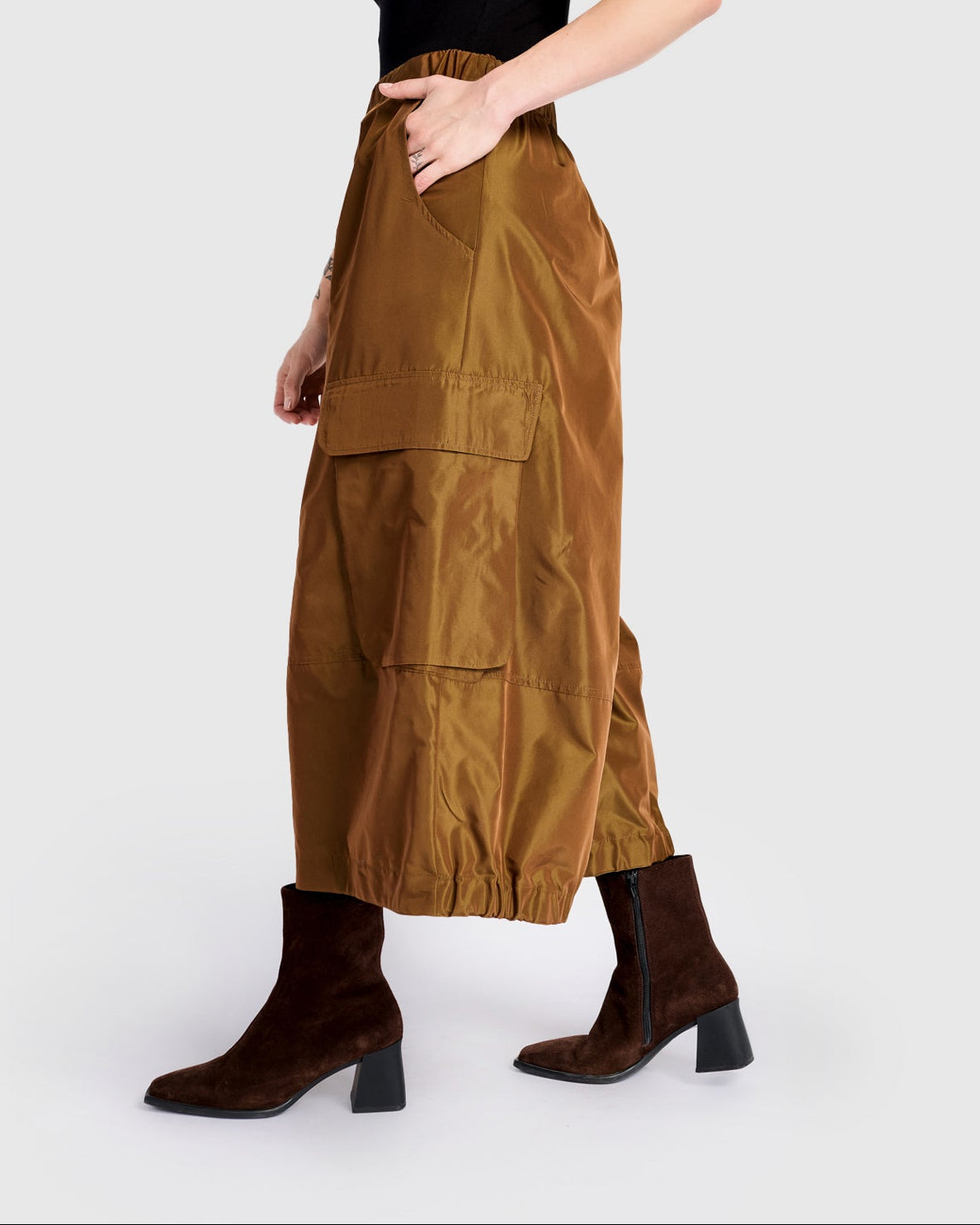 מכנסי אורבן טאפט זית