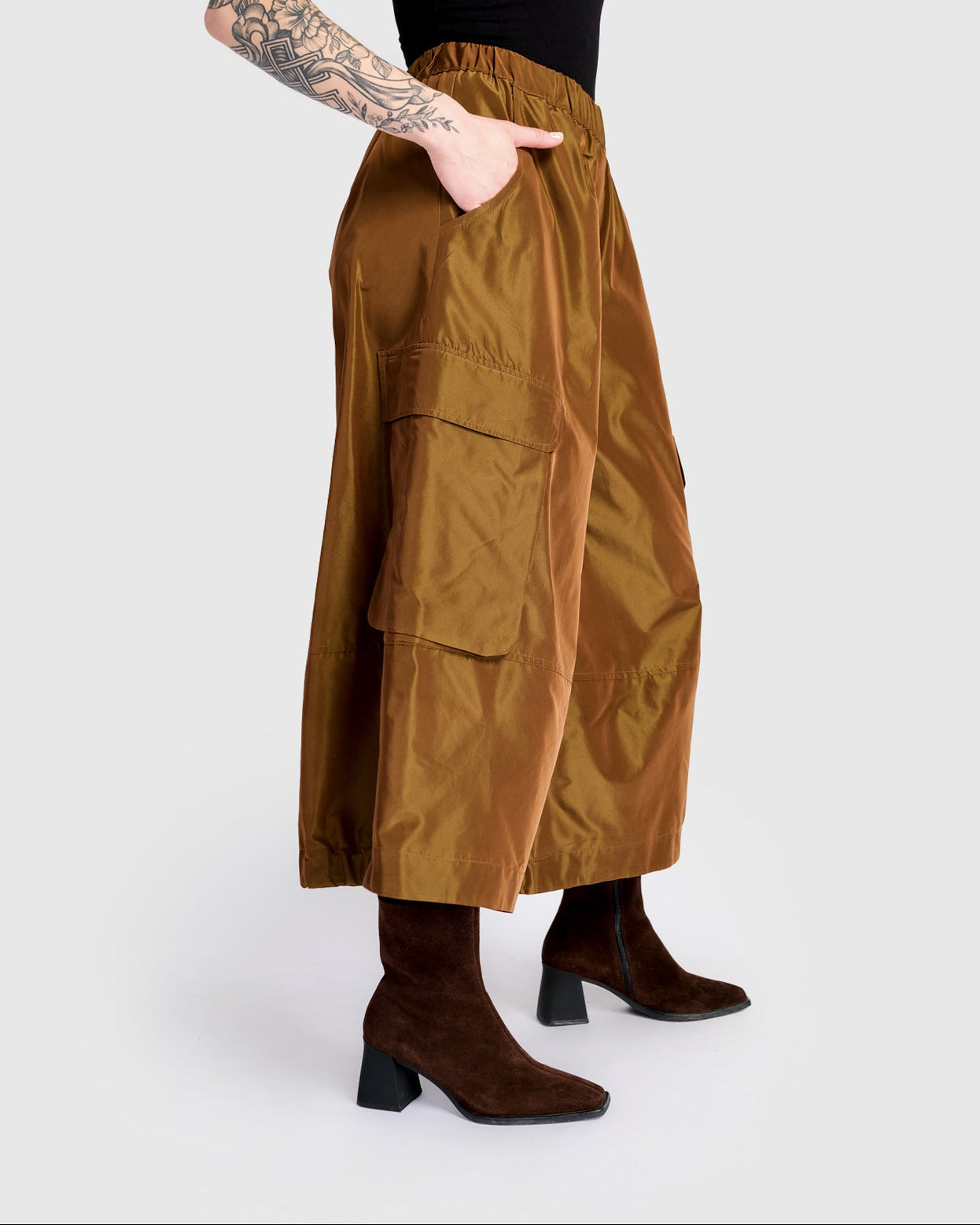 מכנסי אורבן טאפט זית