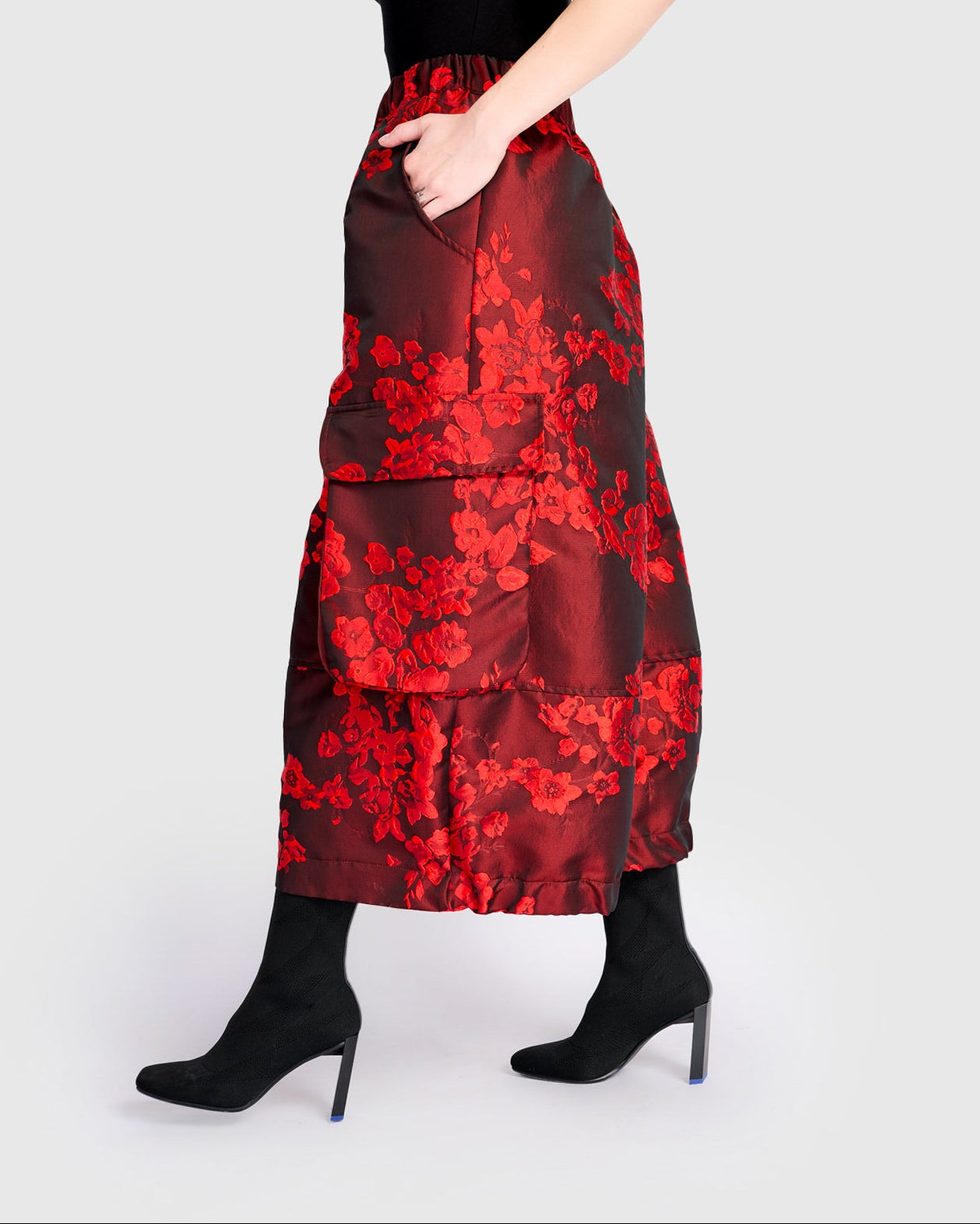 מכנסי טאפט ז'קארד אדום