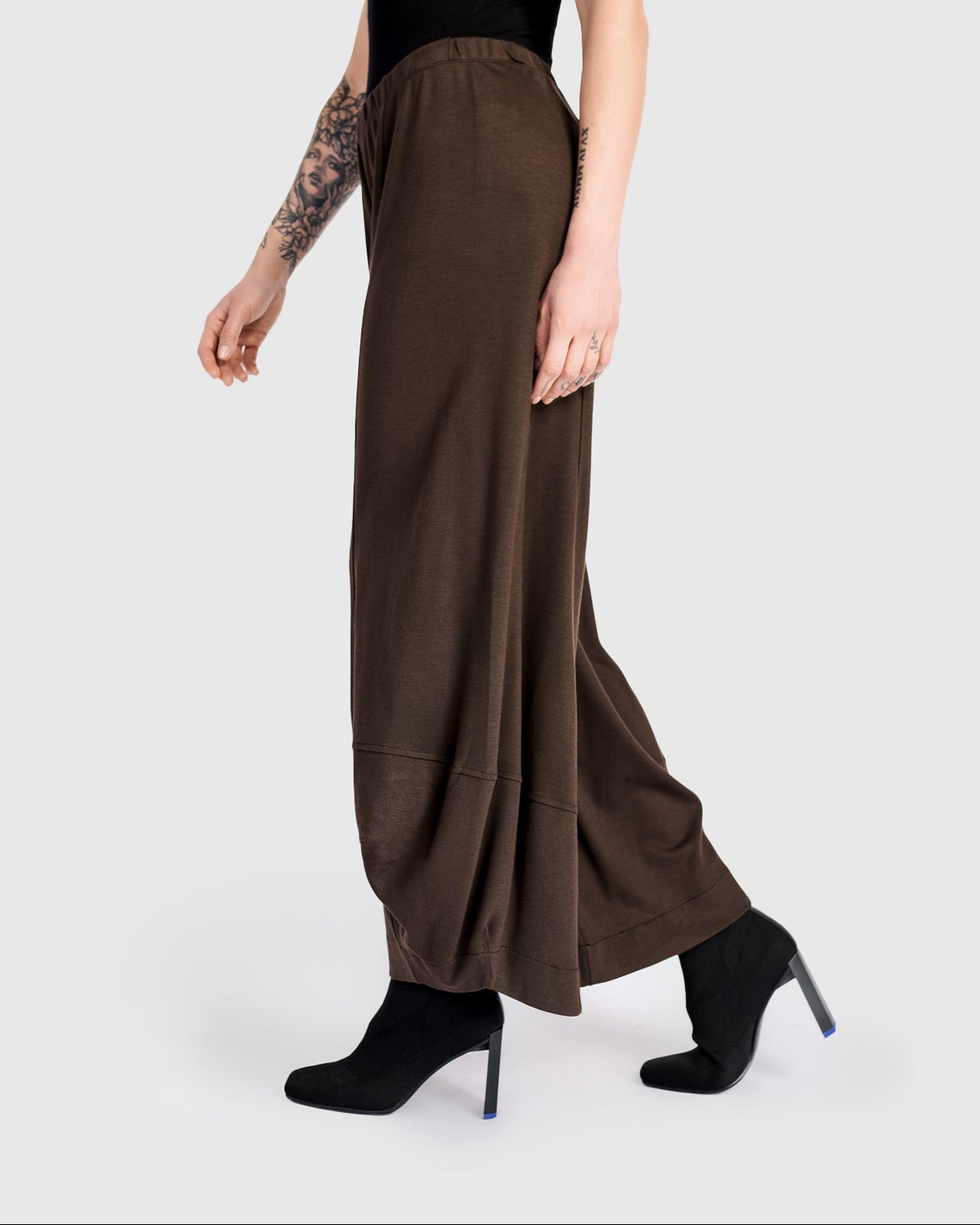 מכנסי פונטו חום ג'רסי