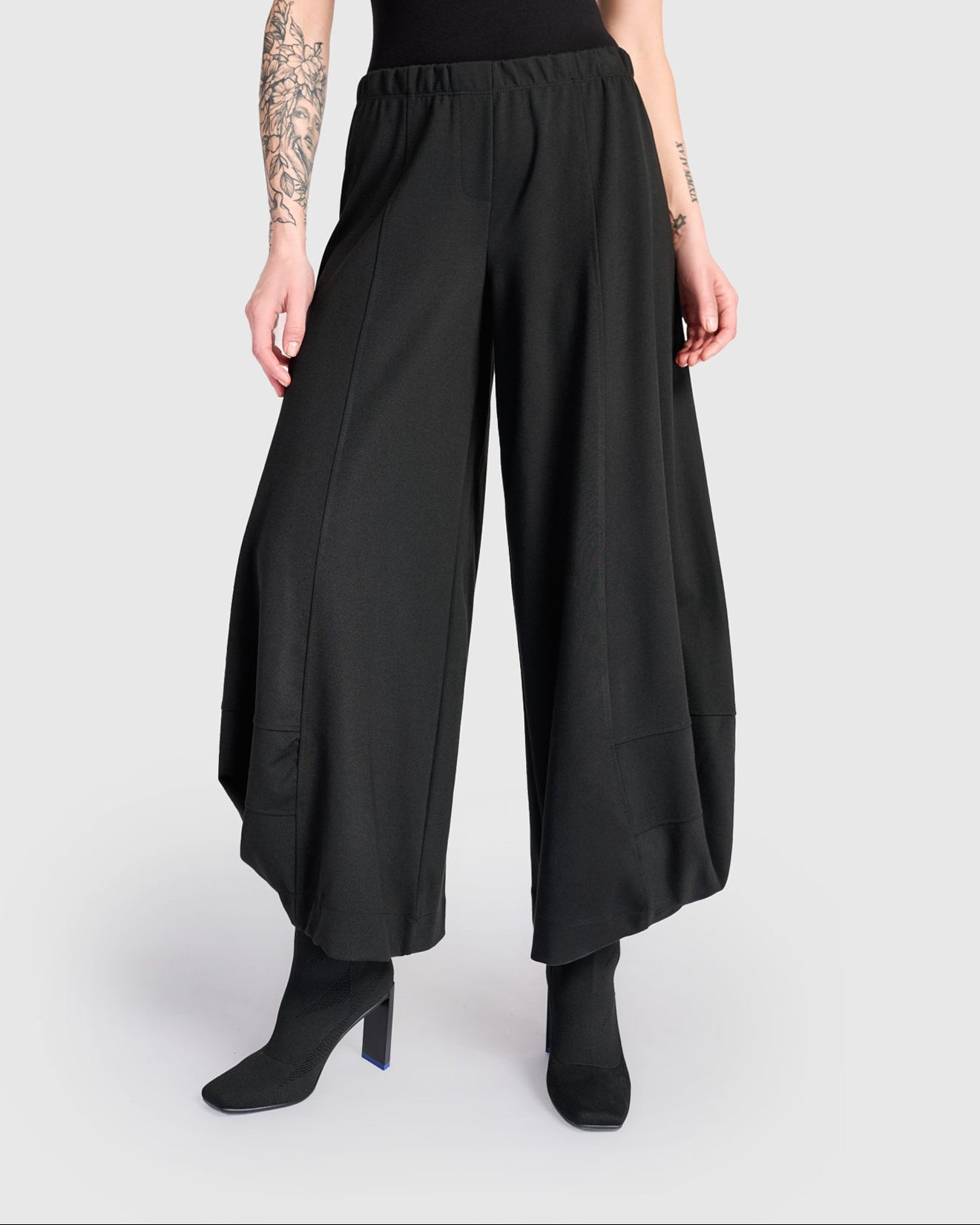 מכנסי פונטו שחור ג'רסי