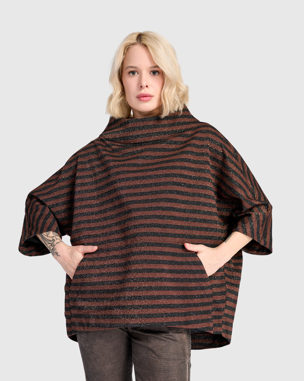 סווטשירט קייצי פס חום לורקס