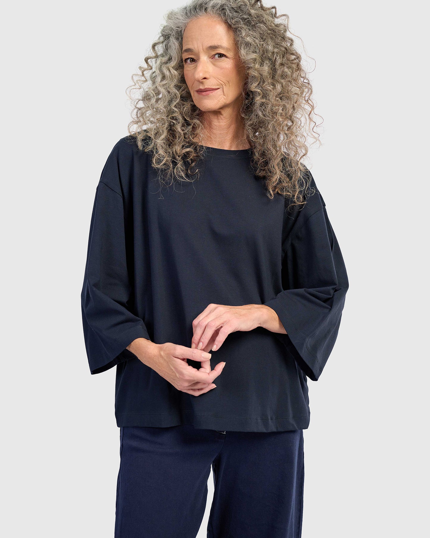 טישירט אורבן חטיף נייבי