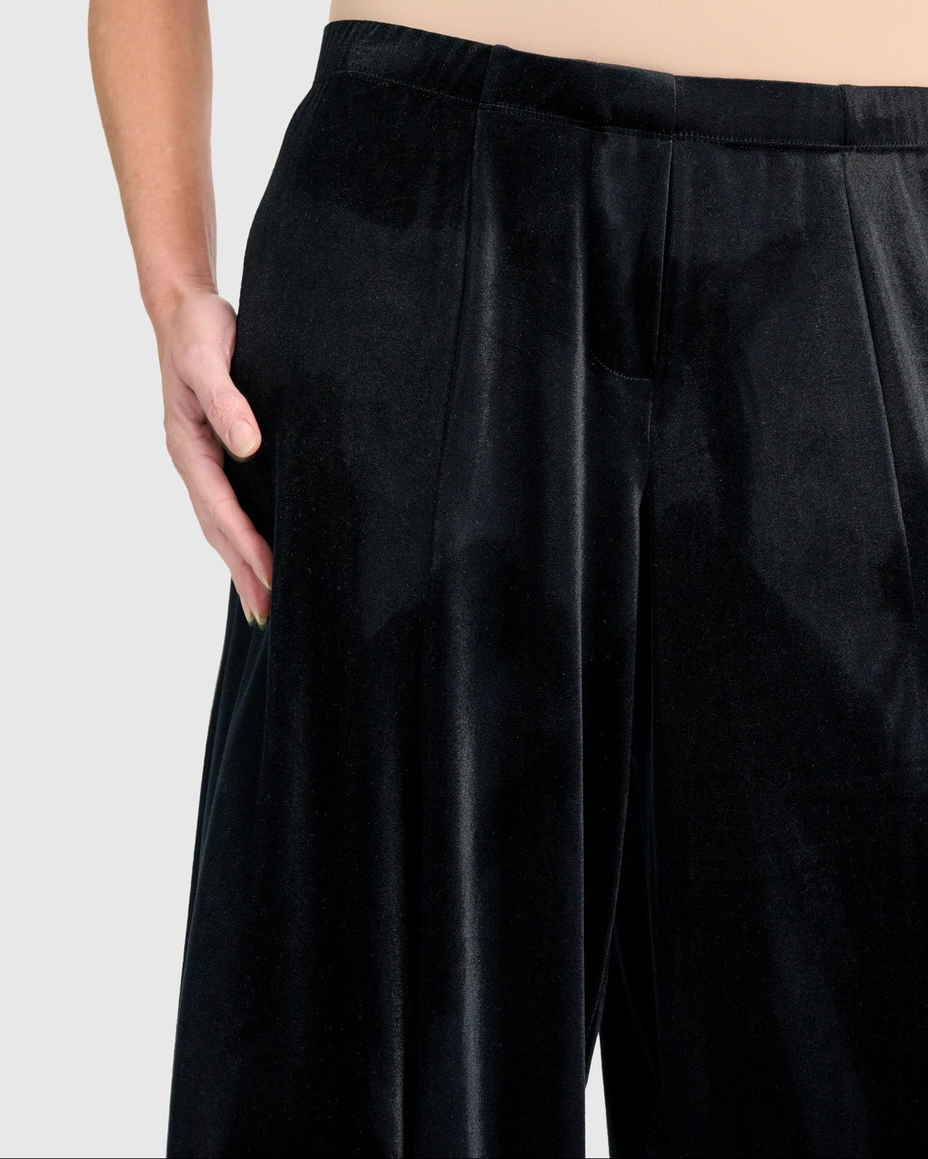 מכנסי פונטו קטיפה מבריקה שחור