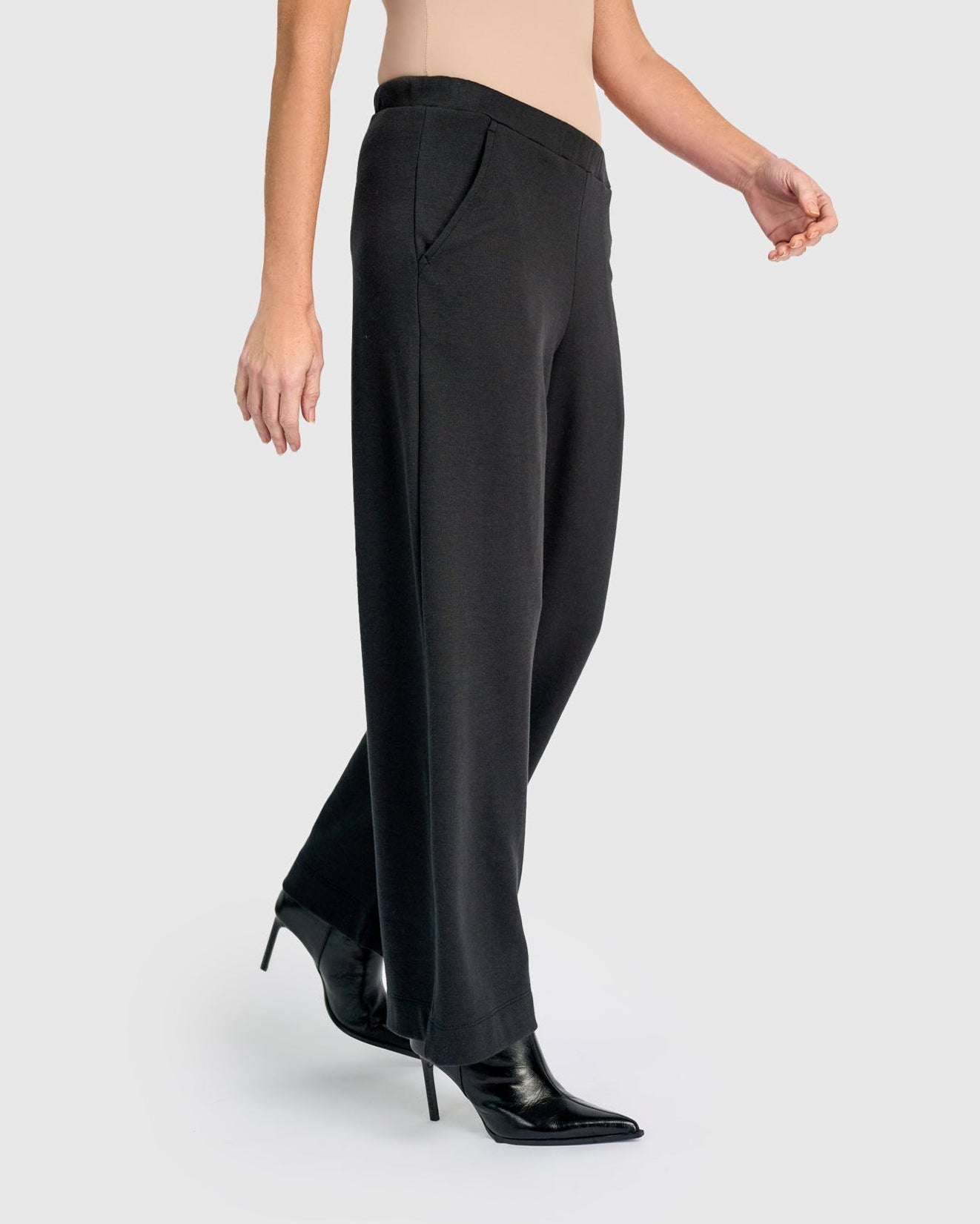 מכנסי בסטי חורפי שחור