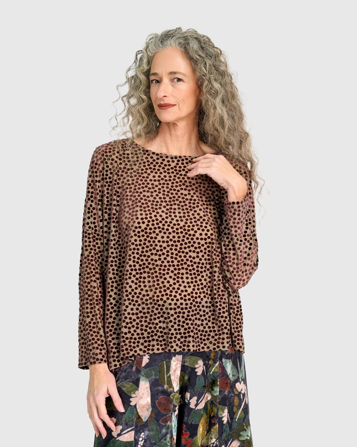 טוניקה רינה נקודות קטיפה קטנות