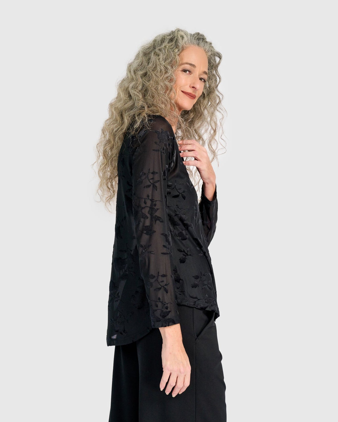 טוניקה דובדבנית פרח קטיפה שחור