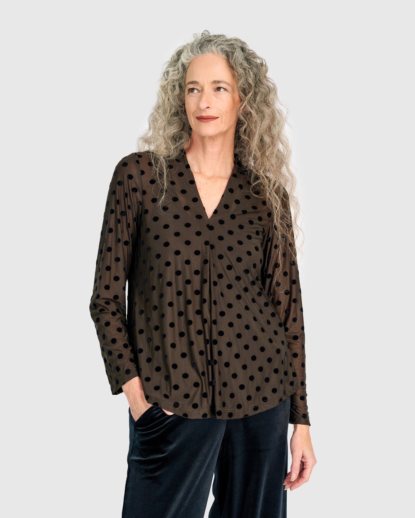 טוניקה דובדבנית נקודות קטיפה