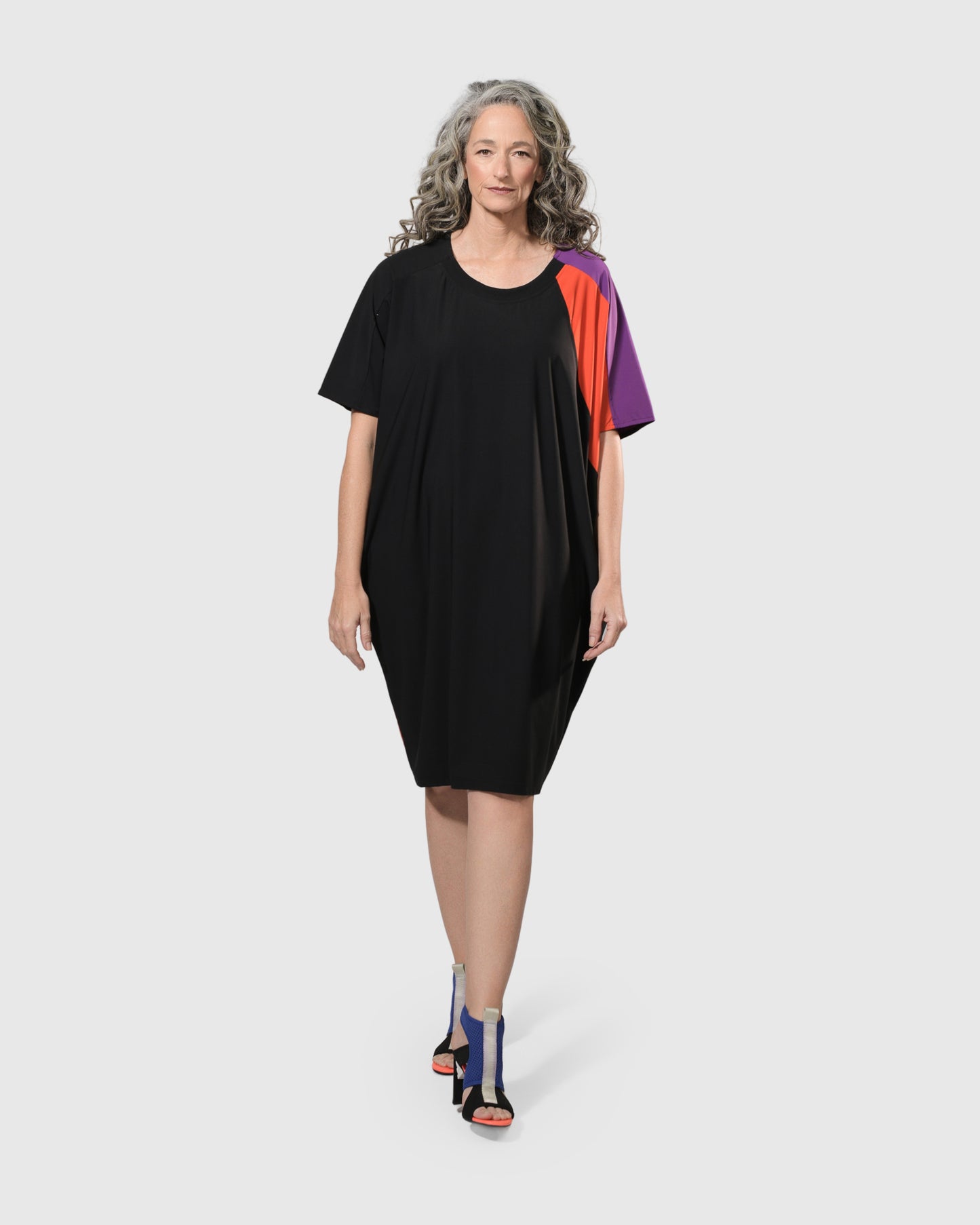 שמלה אוברסייז שחורה