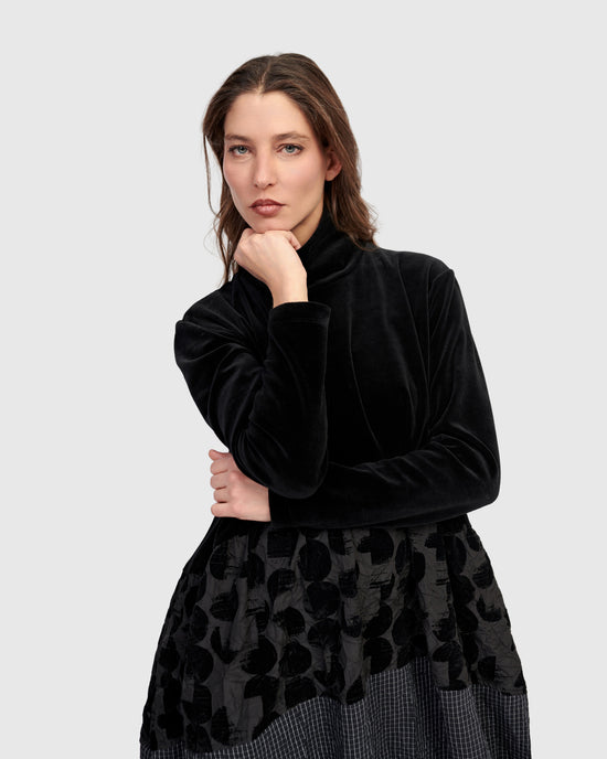 שמלה חיבה חורפית