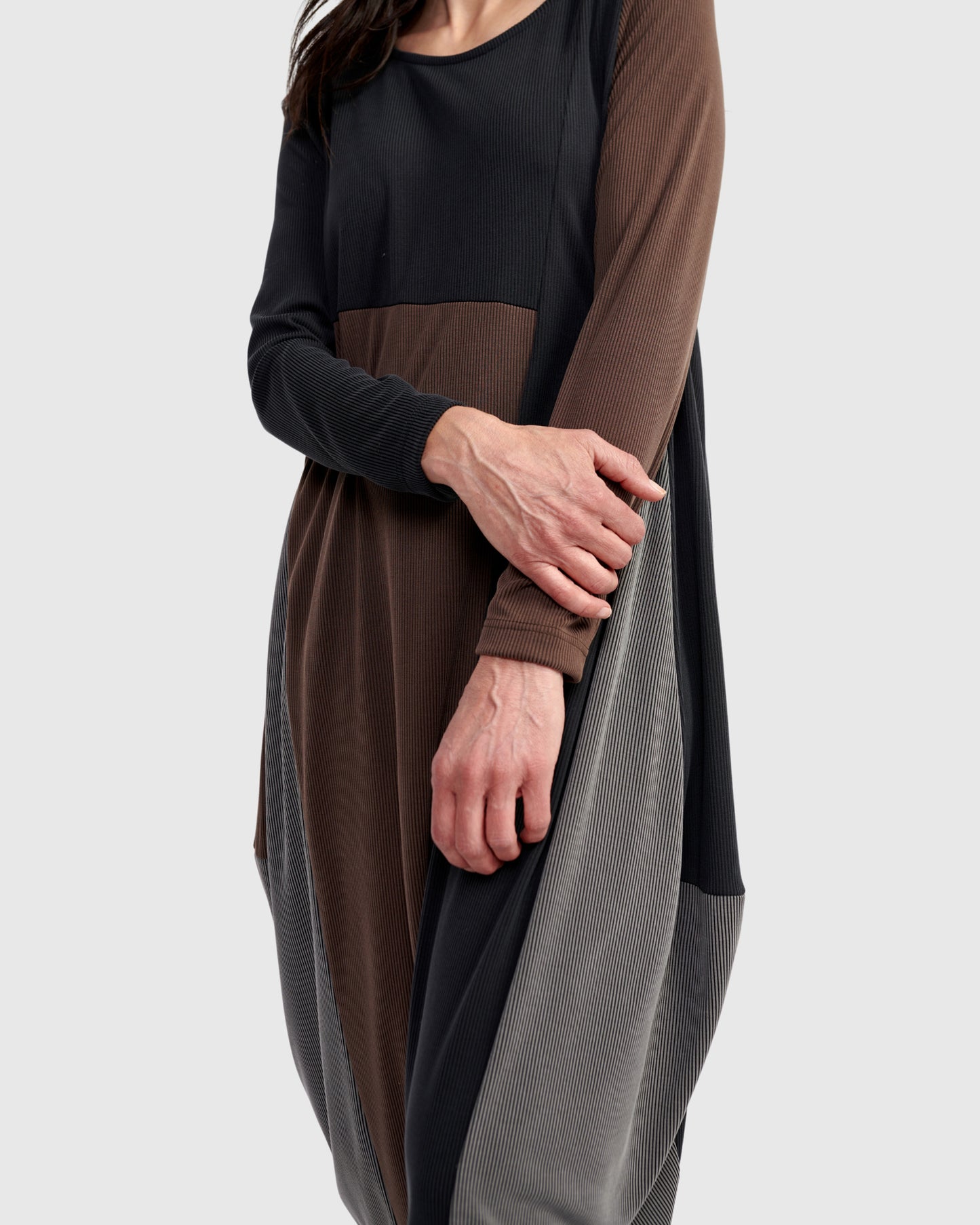 שמלה קופרו מחולקת מיקס