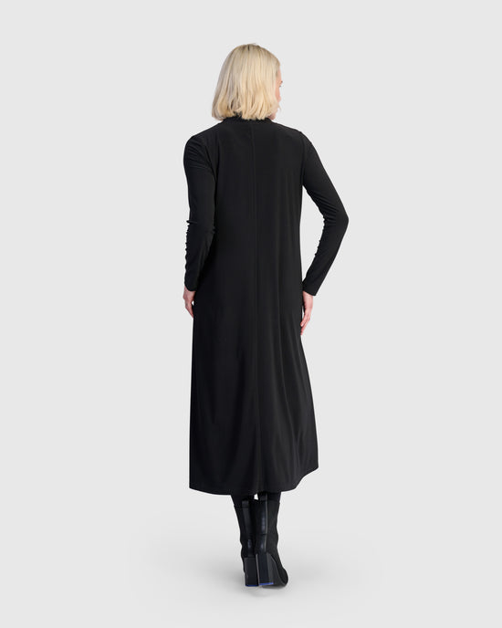 שמלה גולף שחורה