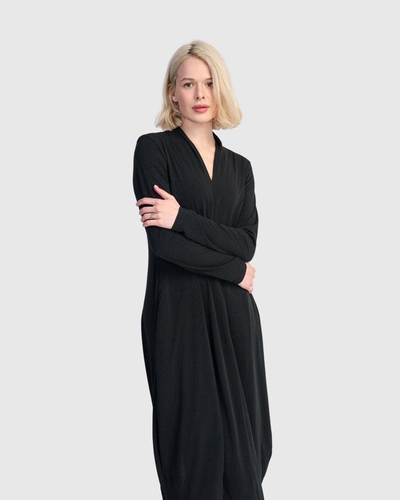 שמלה דובדבנית שחורה