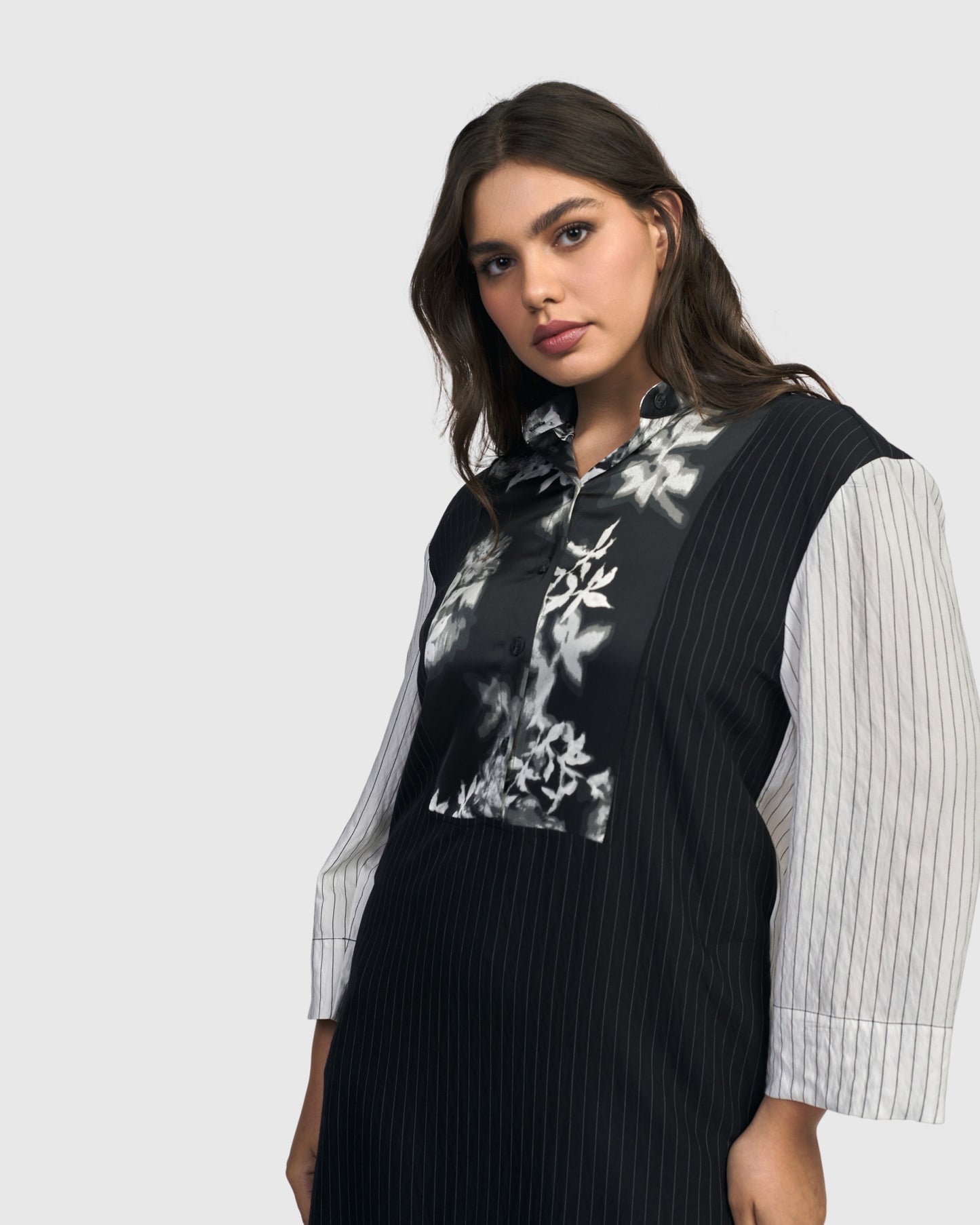 שמלה ליבית שחורה מיקס