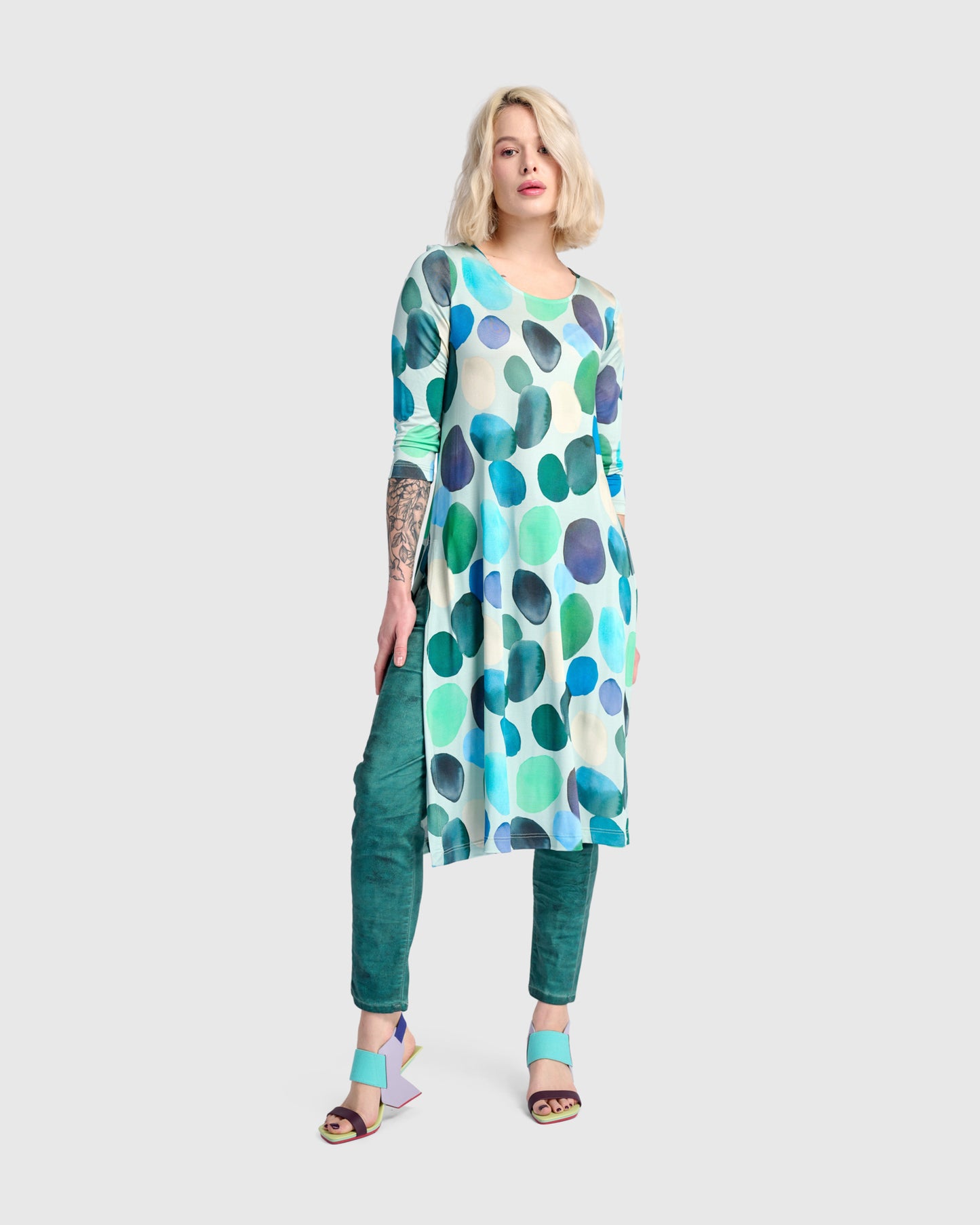 שמלה טוניקה פתחים בועות אקווה