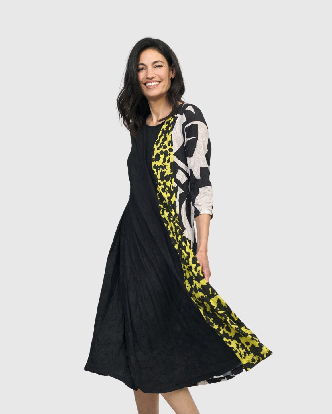 שמלה קרינקל מרגלית ירוקה