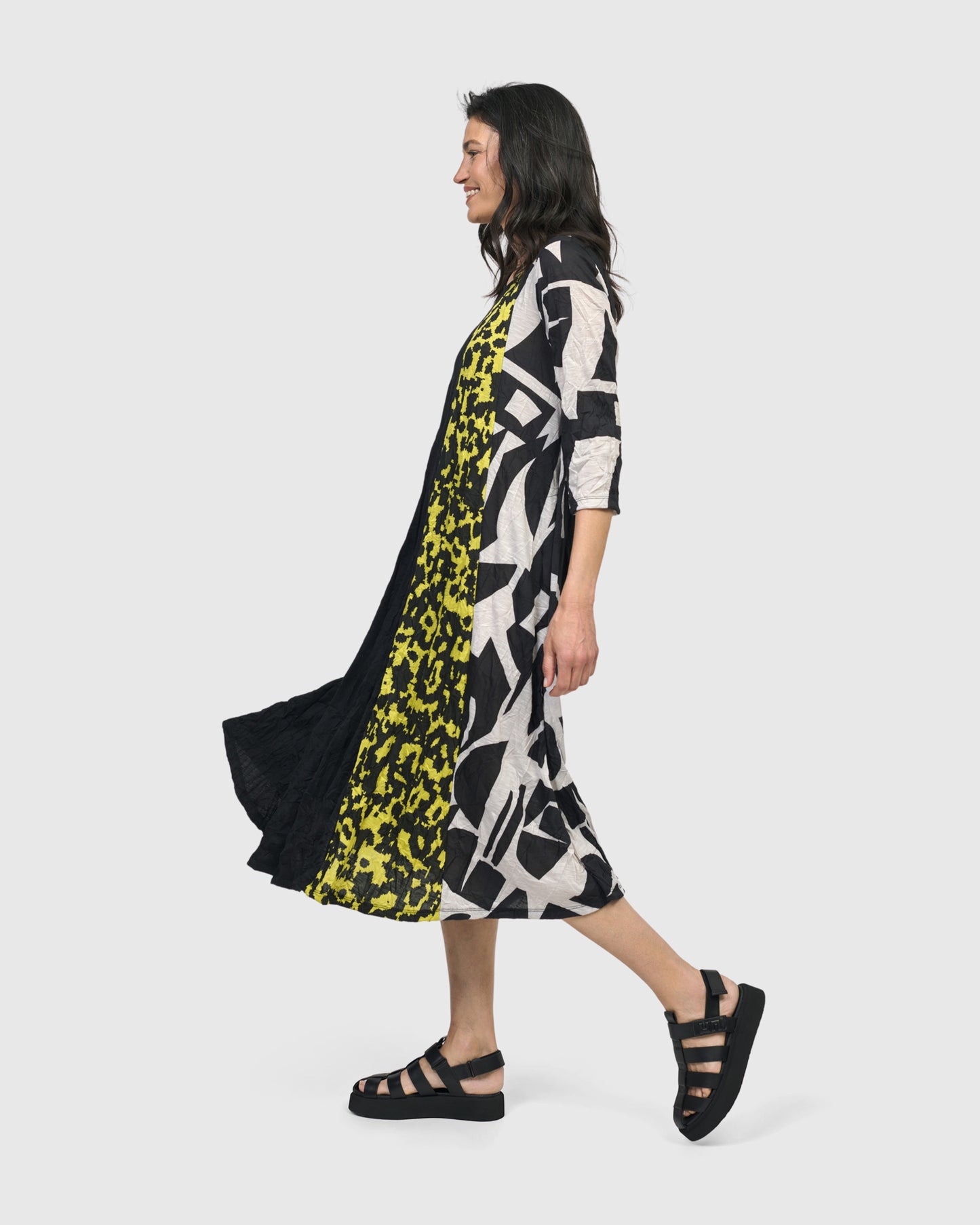 שמלה קרינקל מרגלית ירוקה