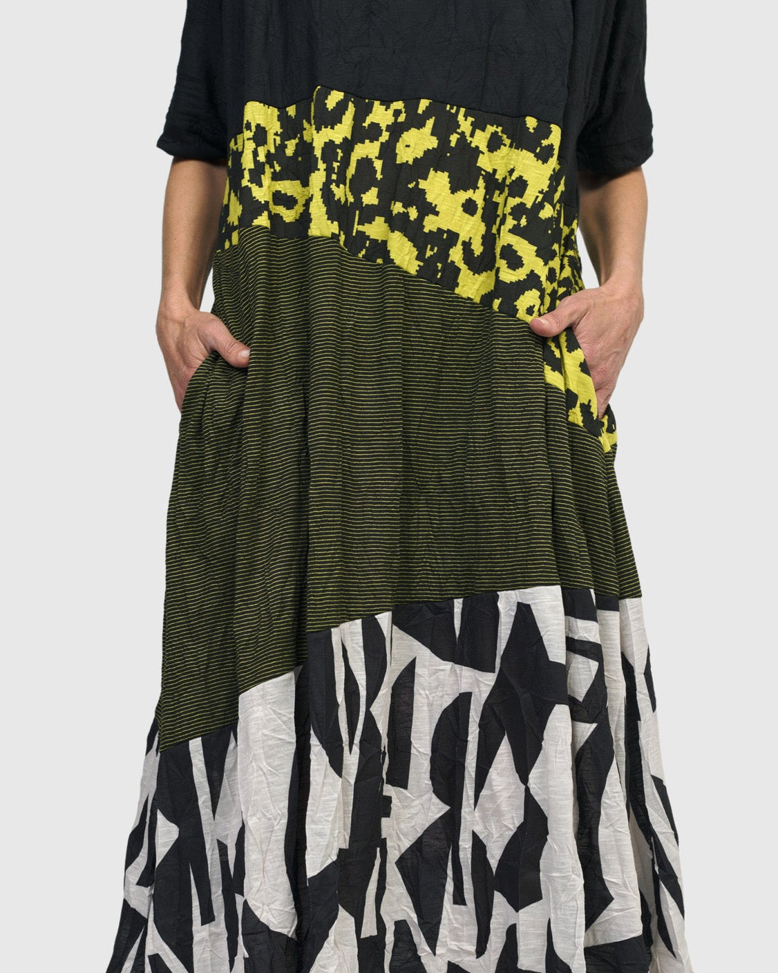 שמלה קרינקל אלכסון מיקס