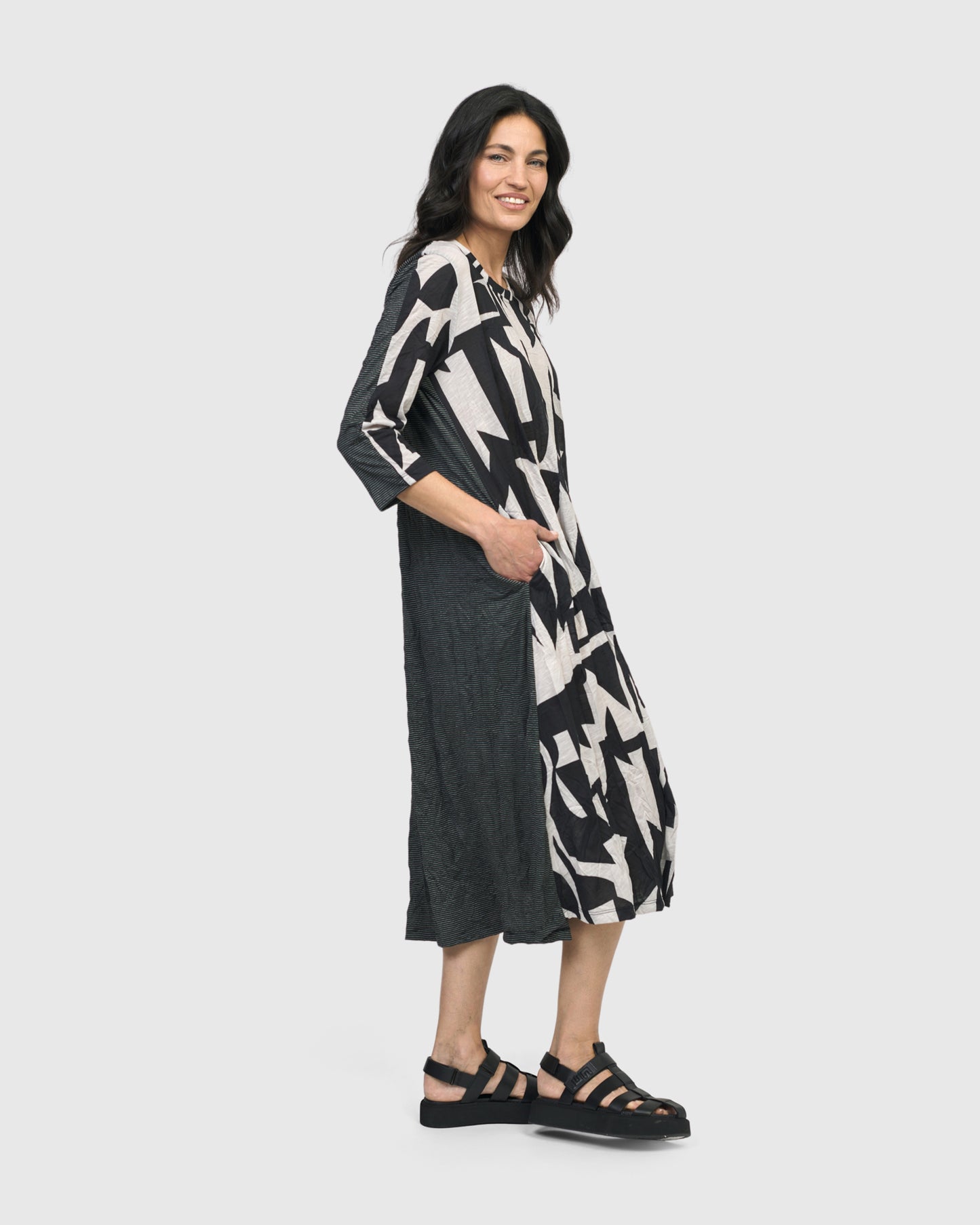 שמלה קרינקל חצי מיקס