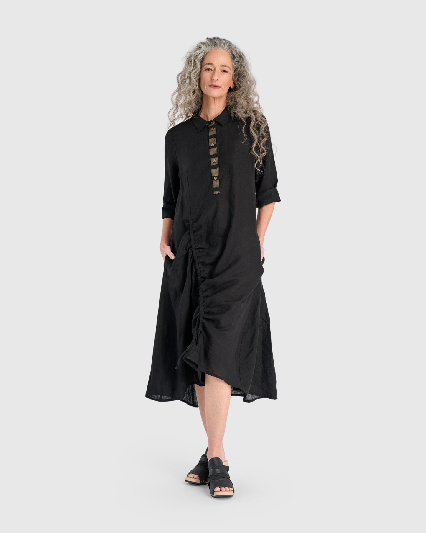 שמלה איסוף שחורה