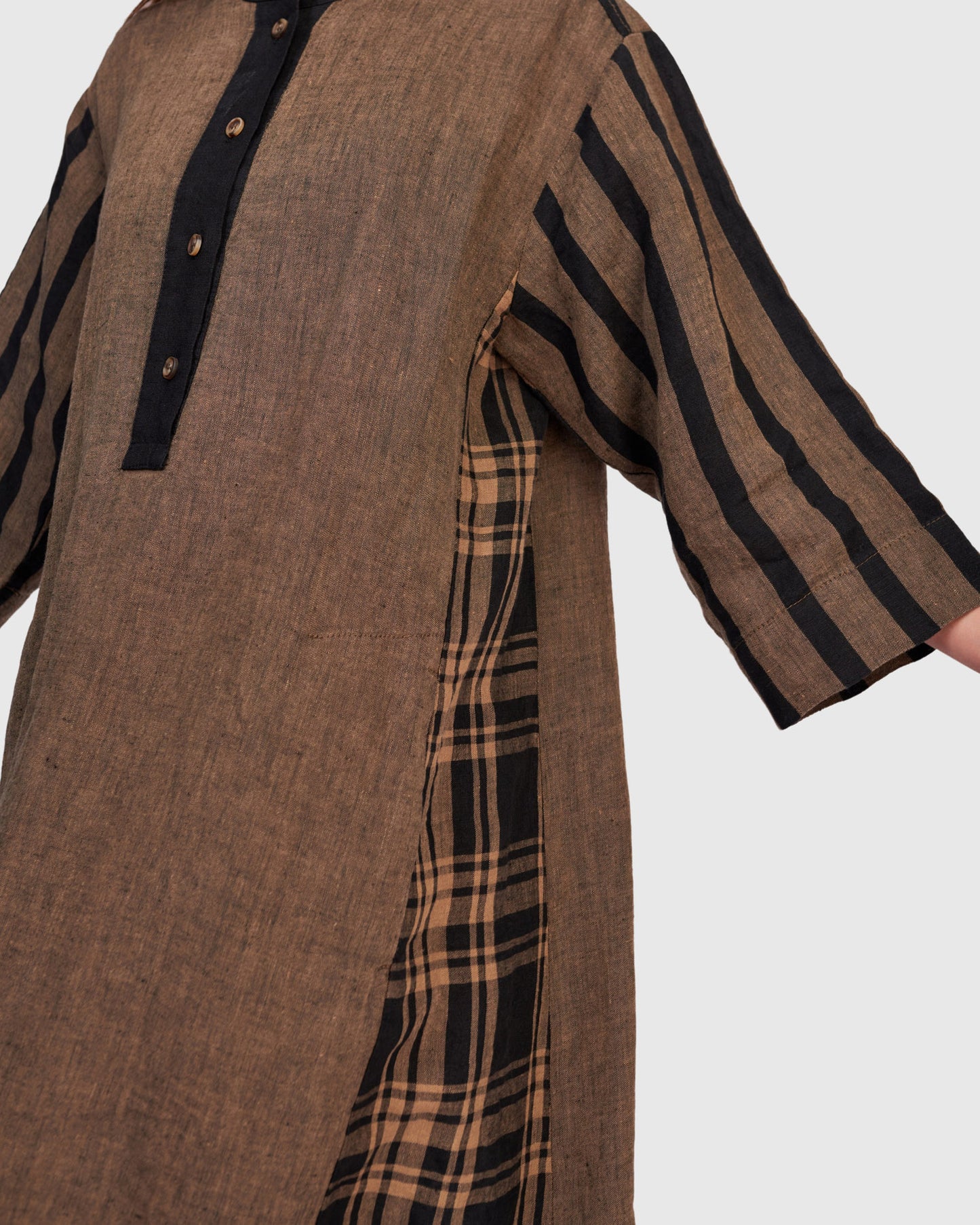 שמלה דלית פשתן חומה