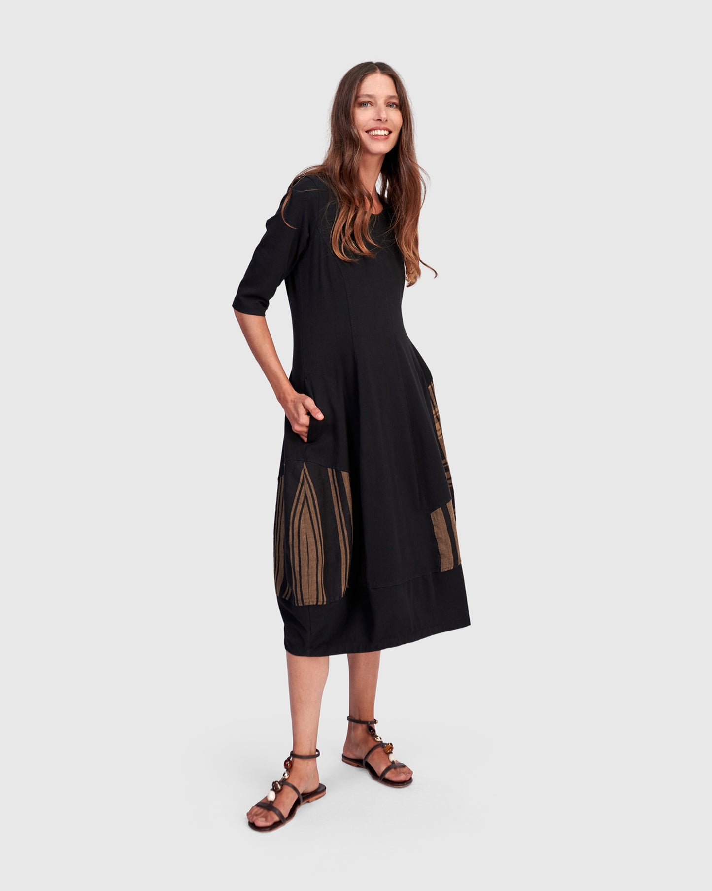 שמלה מיקס פשתן שחורה