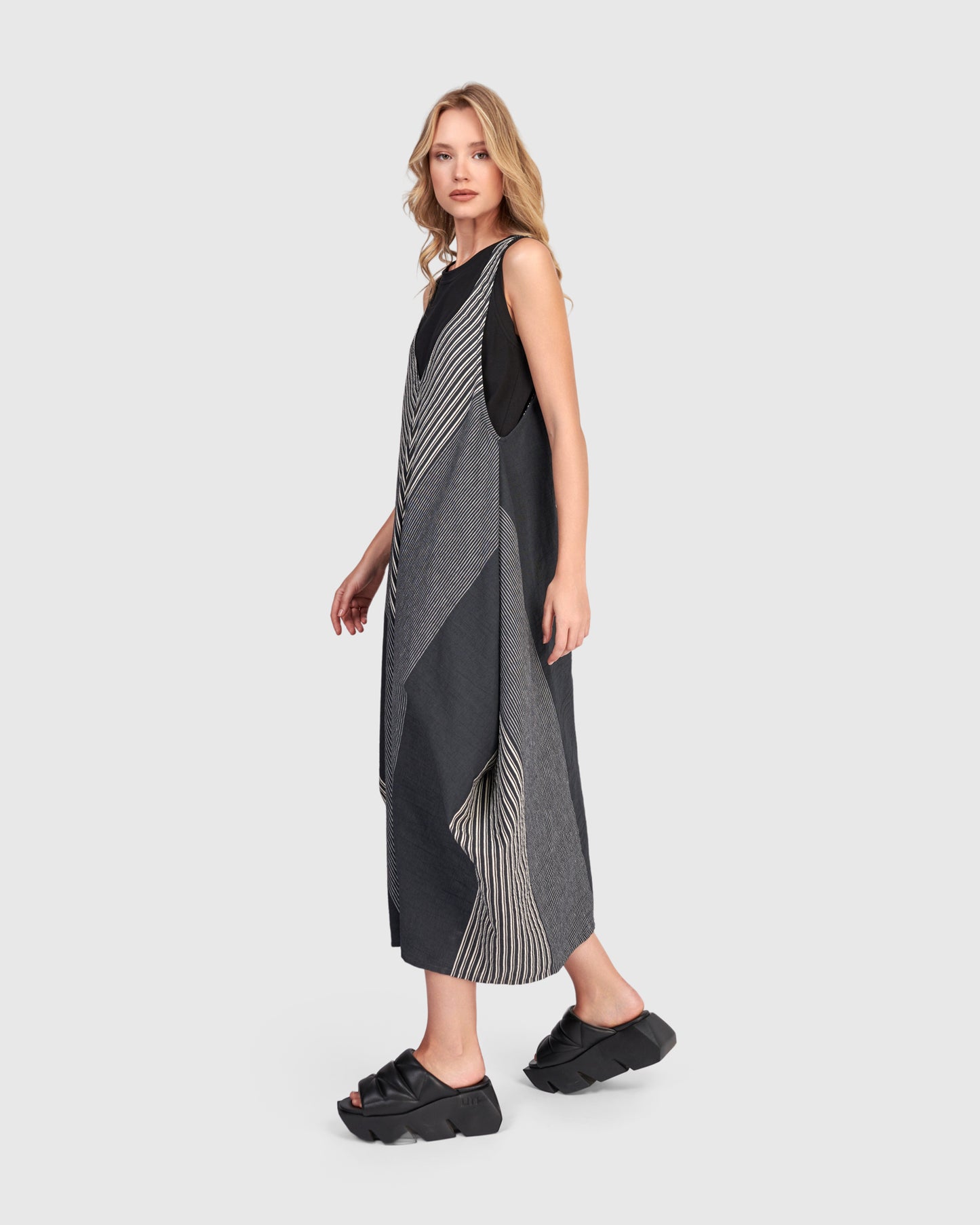 שמלה אורבן גופייה פשתן אפור