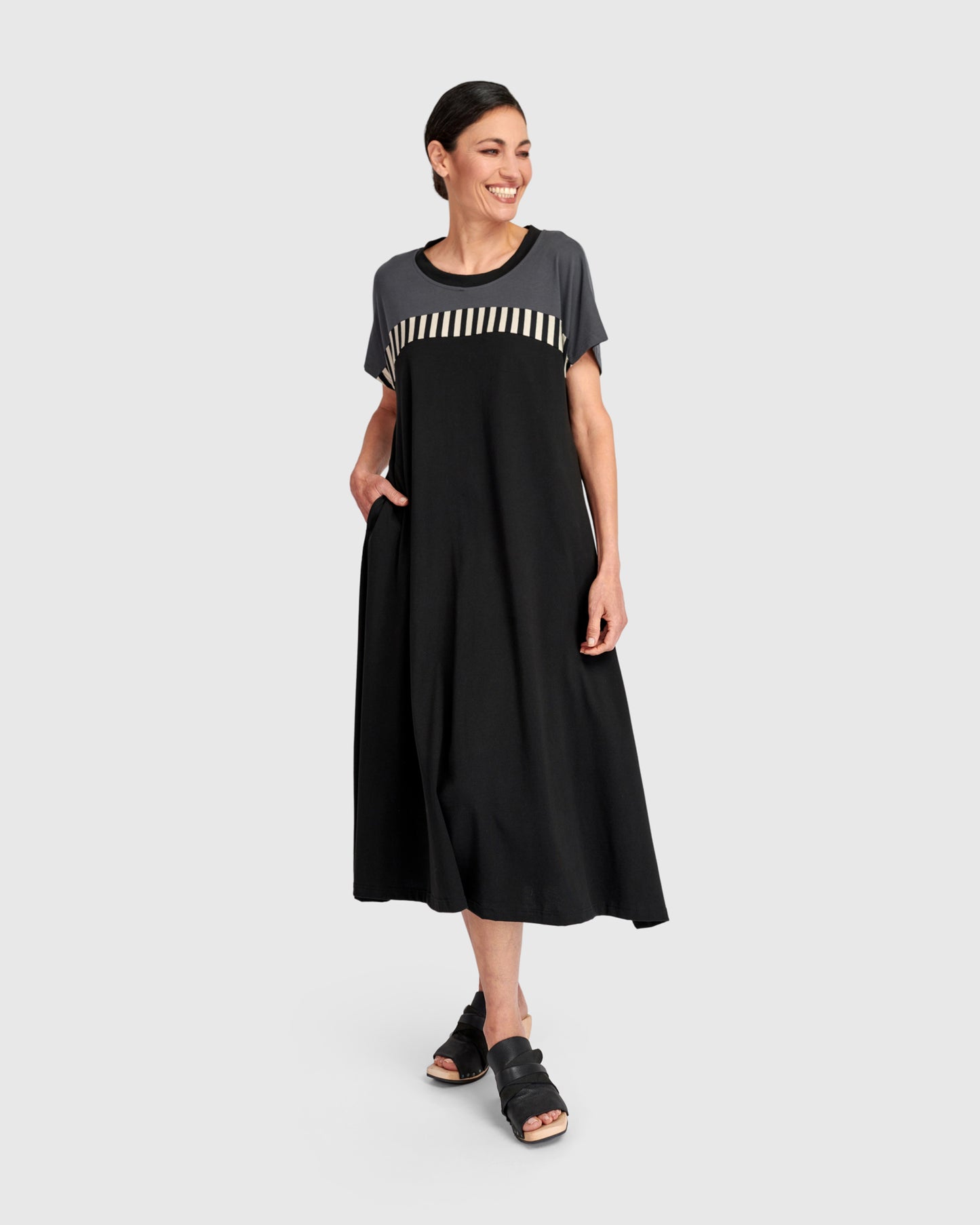 שמלה אורבן טישירט מיקס