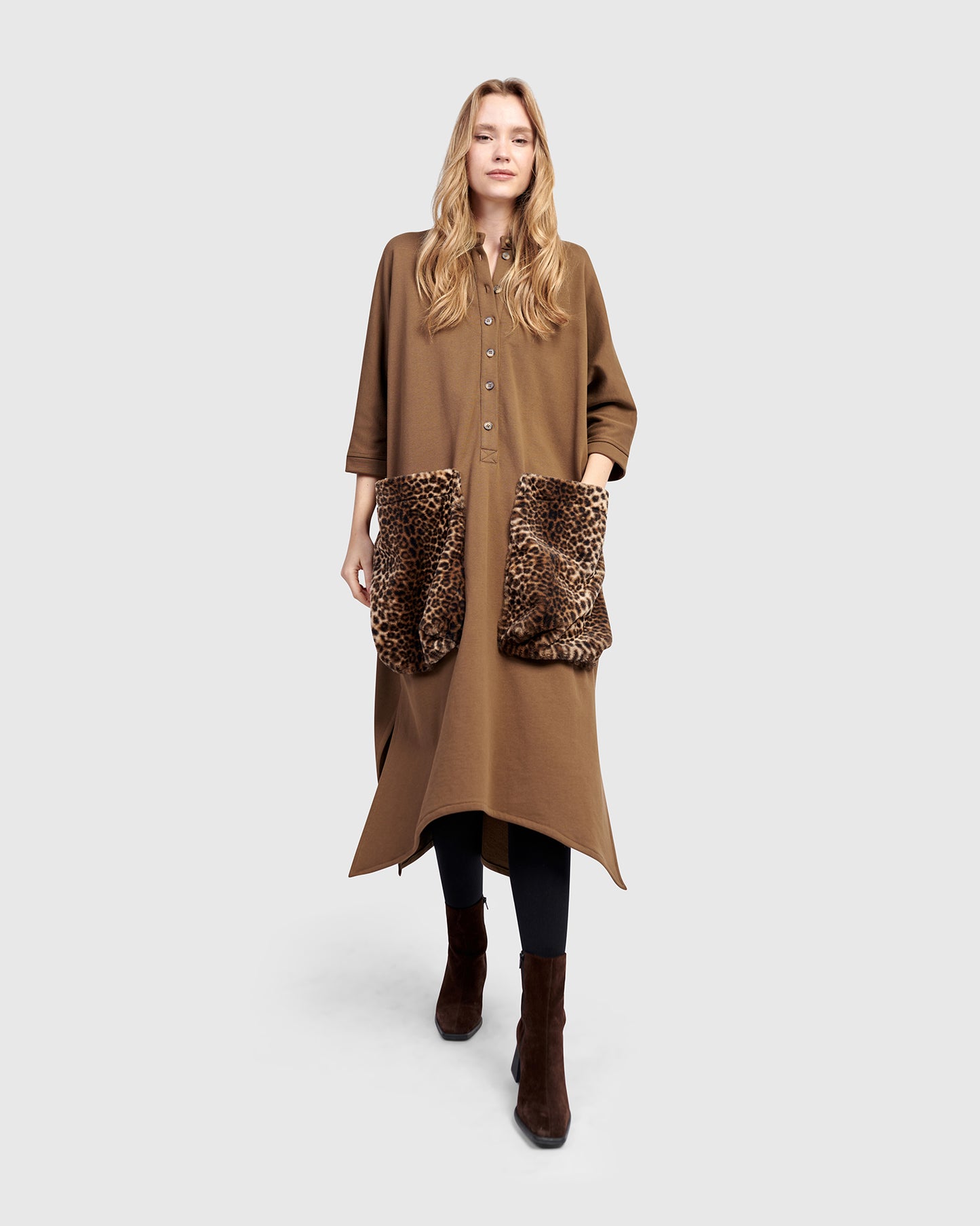 שמלה אורבן פרווה כאמל