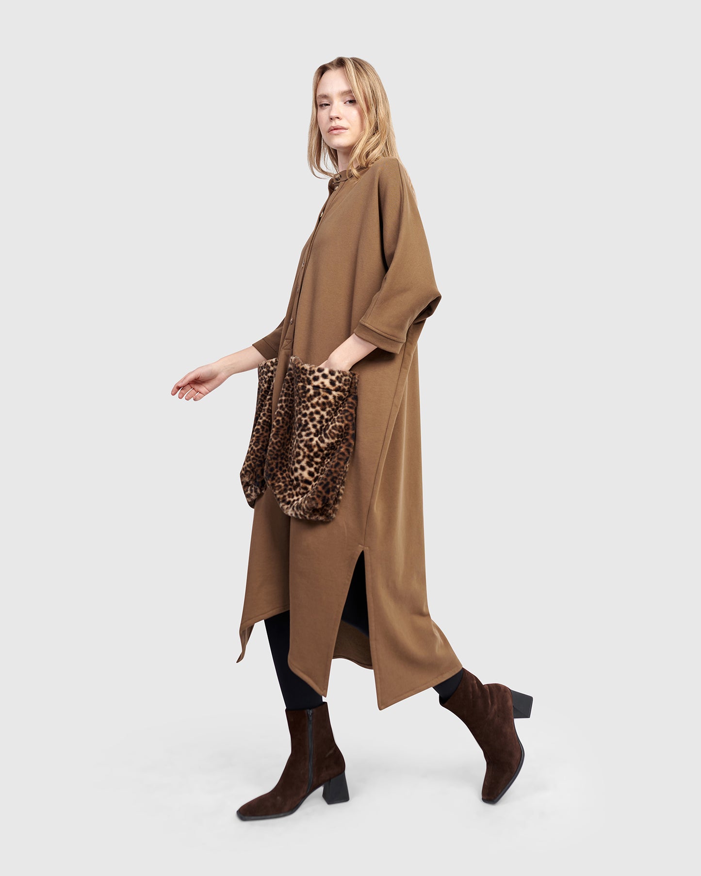 שמלה אורבן פרווה כאמל