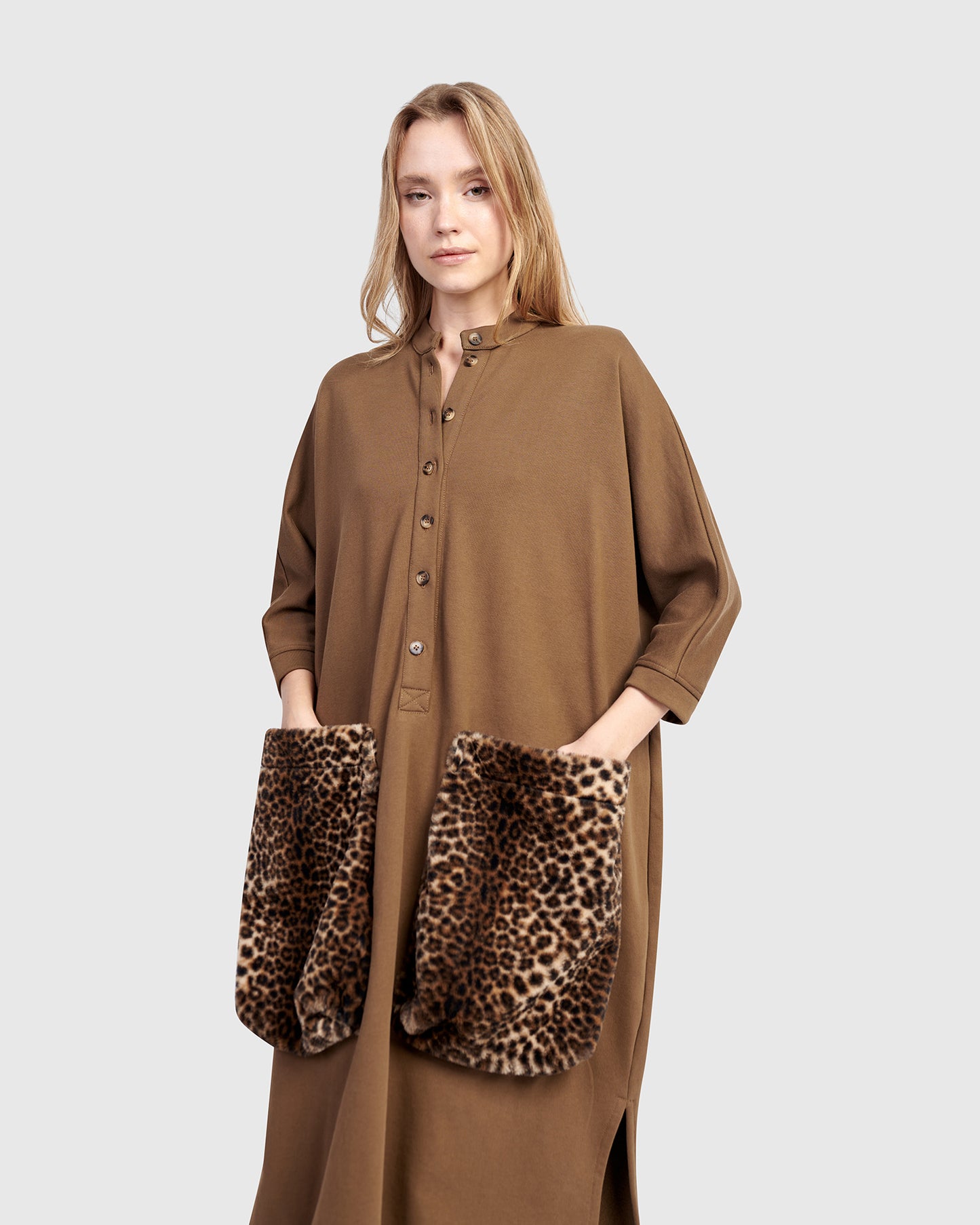 שמלה אורבן פרווה כאמל