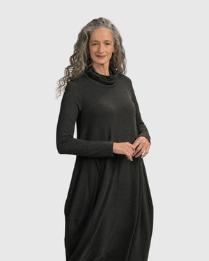 
            
                להעלות תמונה לגלריית צפיה, שמלה אורבן אורלי פחם
            
        