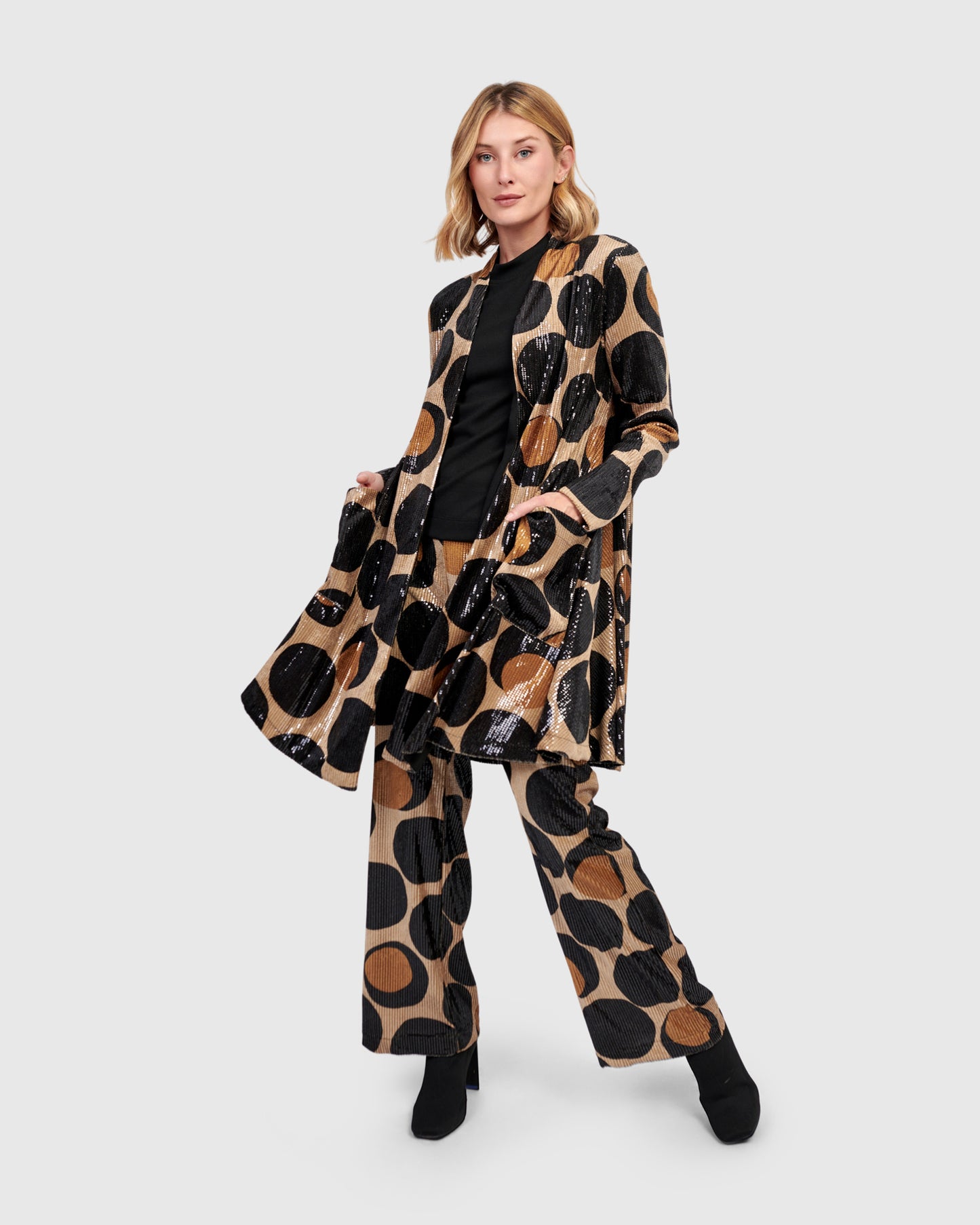 ז'קט מסתובב פאייטים עיגולים