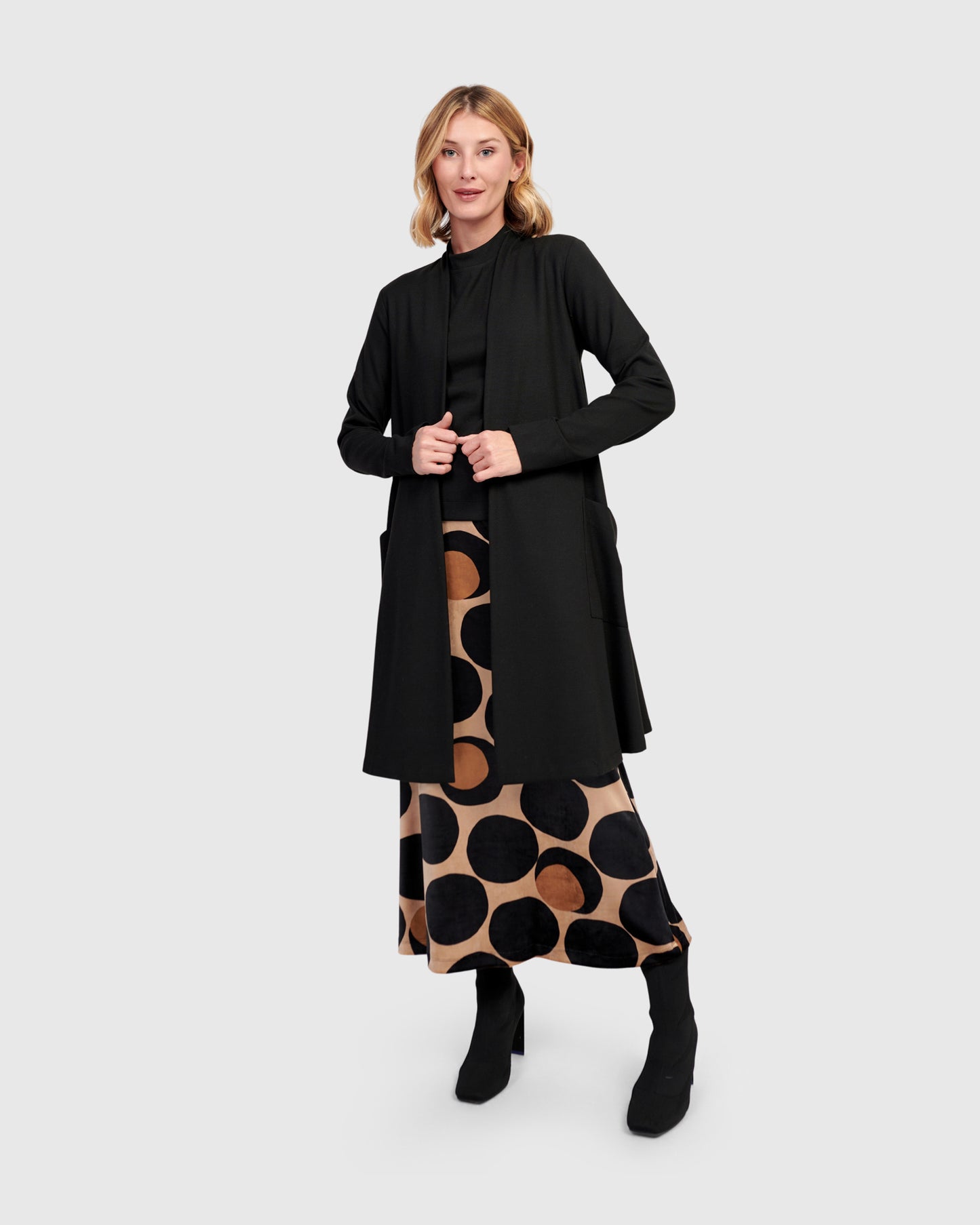 ז'קט מסתובב ג'רזי שחור