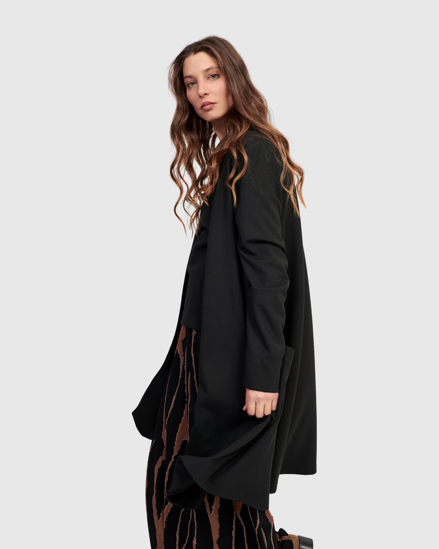 ז'קט מסתובב ג'רזי שחור