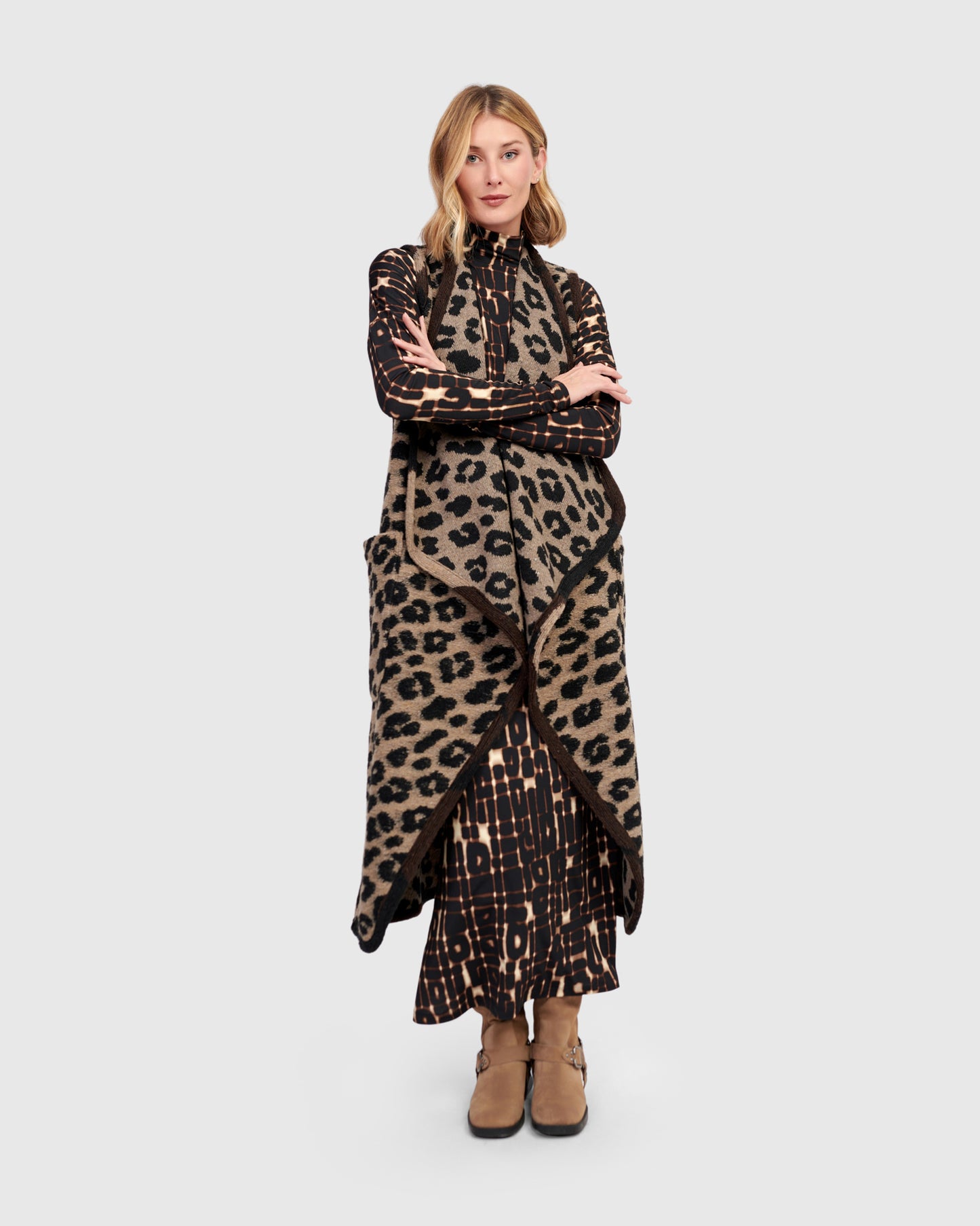 ווסט ארוך לאופרד מנומר