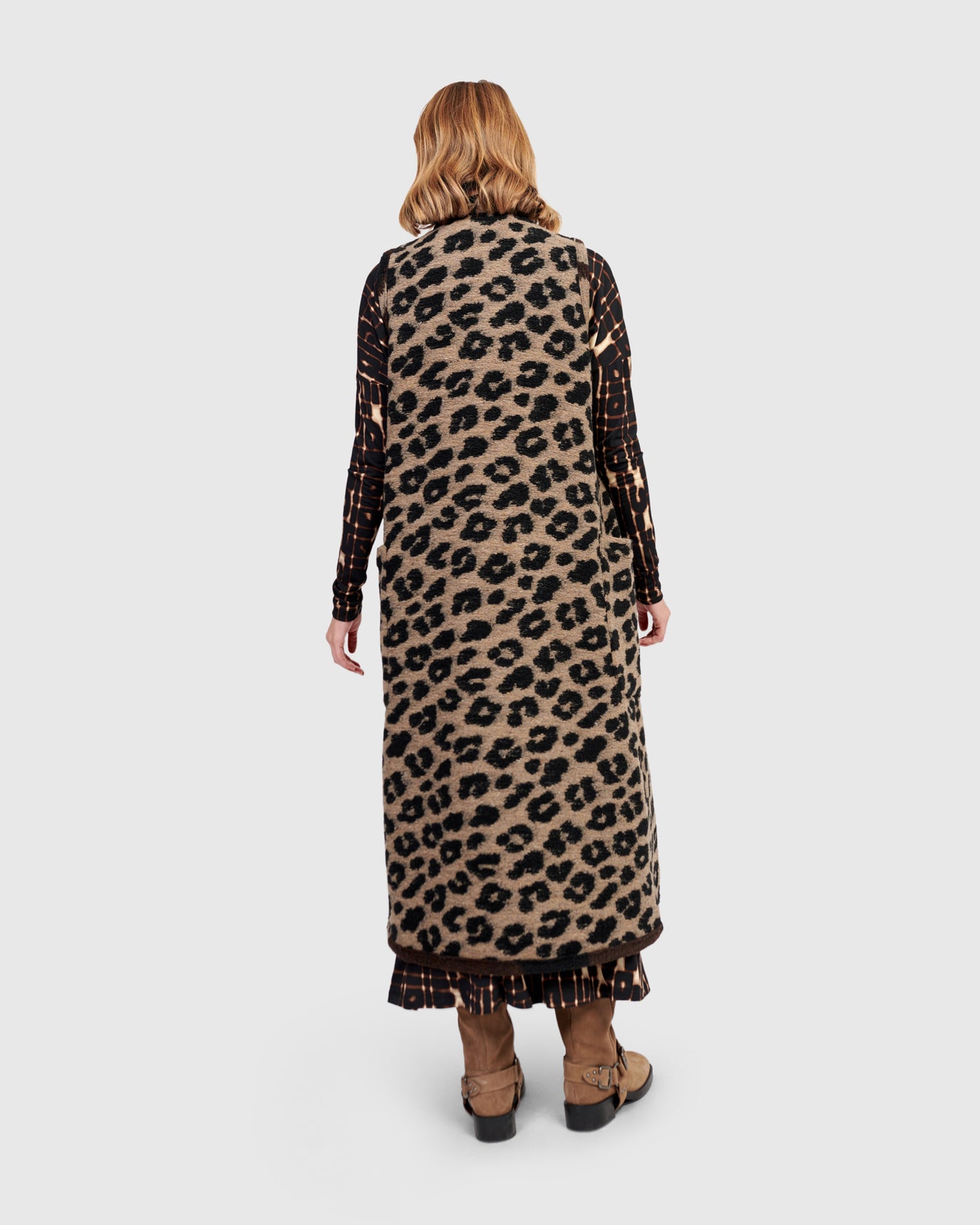 ווסט ארוך לאופרד מנומר